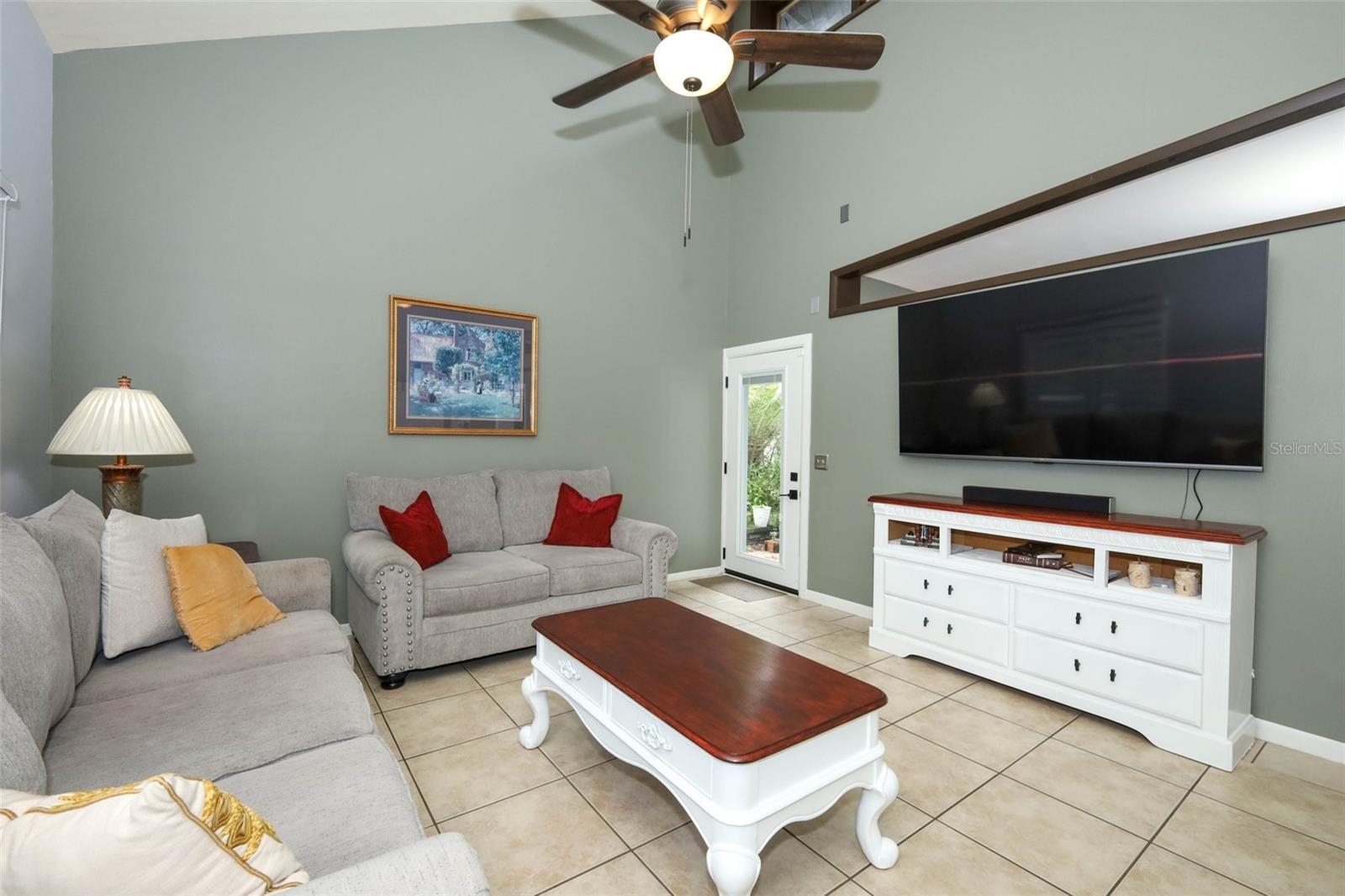 NELA ISLE ISLAND SEC - Residential