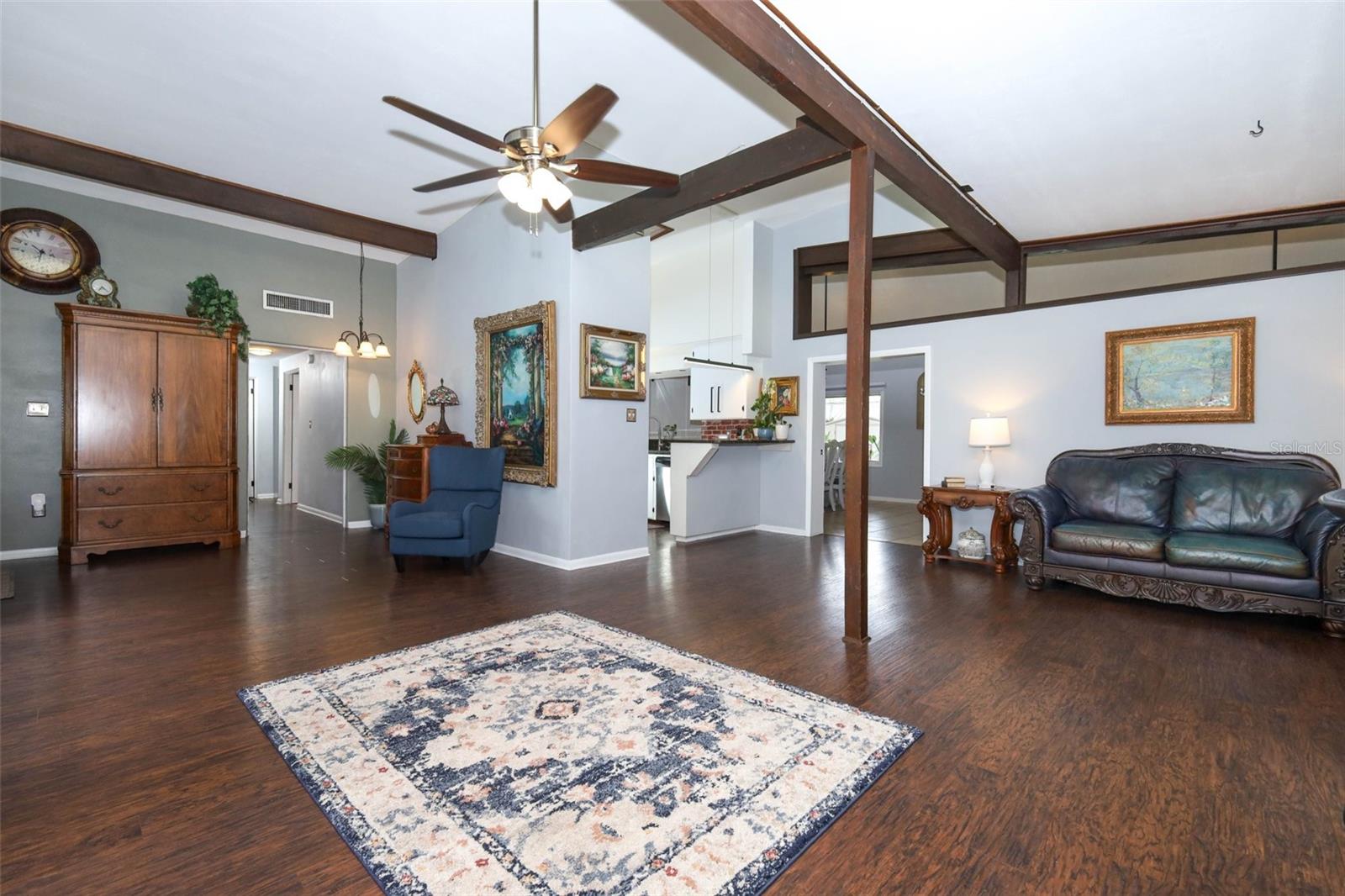 NELA ISLE ISLAND SEC - Residential