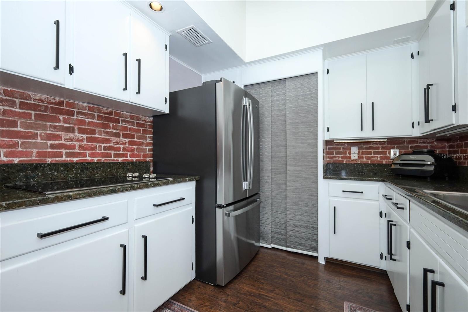 NELA ISLE ISLAND SEC - Residential