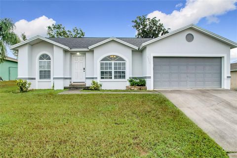 A home in LAKELAND