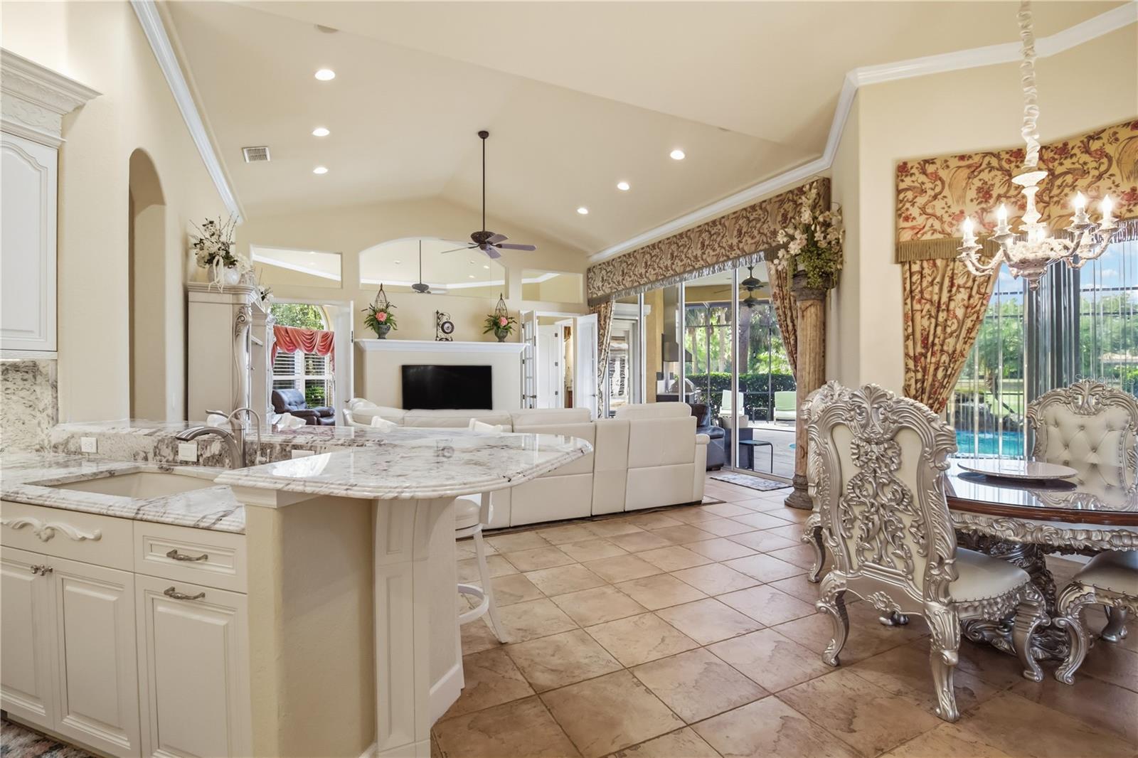 WATERLEFE GOLF & RIVER CLUB - Residential