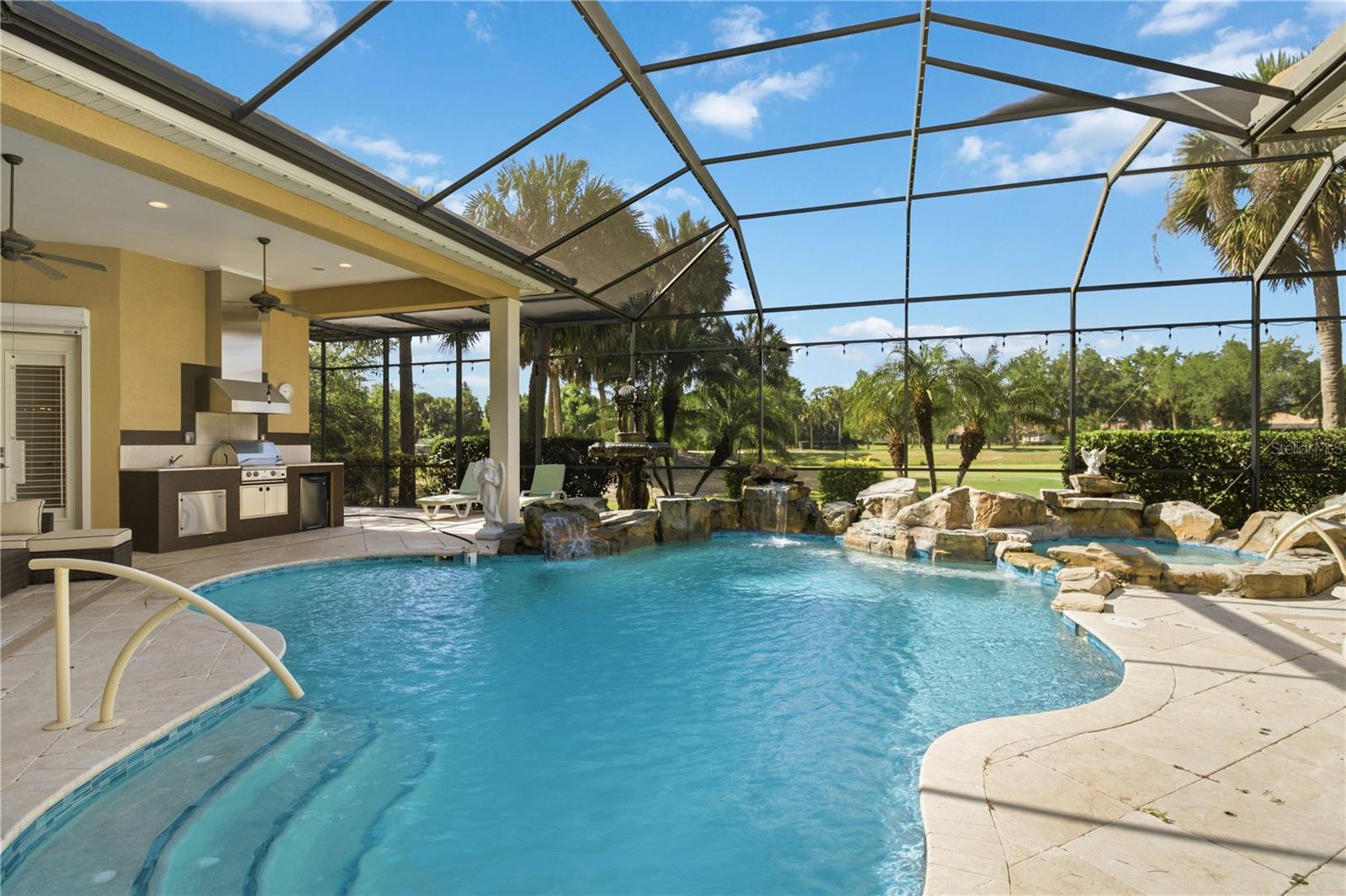 WATERLEFE GOLF & RIVER CLUB - Residential