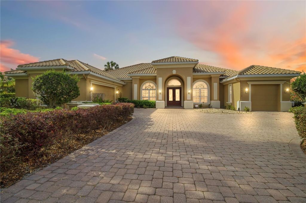 Photo of 10212 Discovery Terrace, Bradenton, FL 34212 (MLS # A4690811)