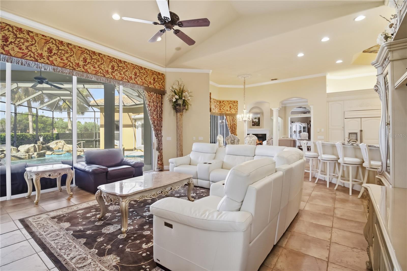 WATERLEFE GOLF & RIVER CLUB - Residential