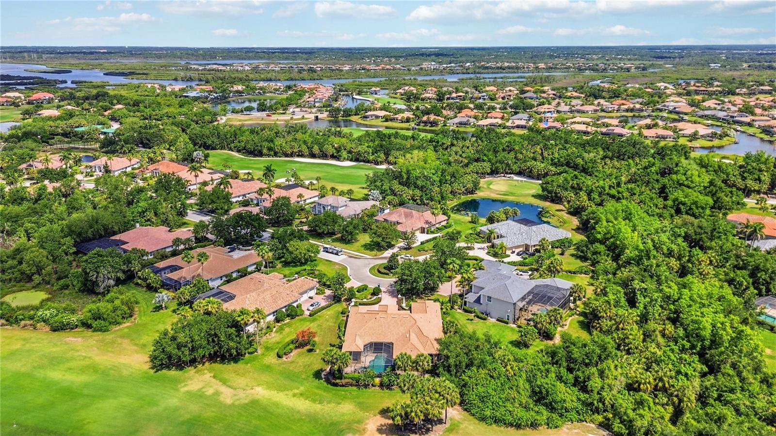 WATERLEFE GOLF & RIVER CLUB - Residential