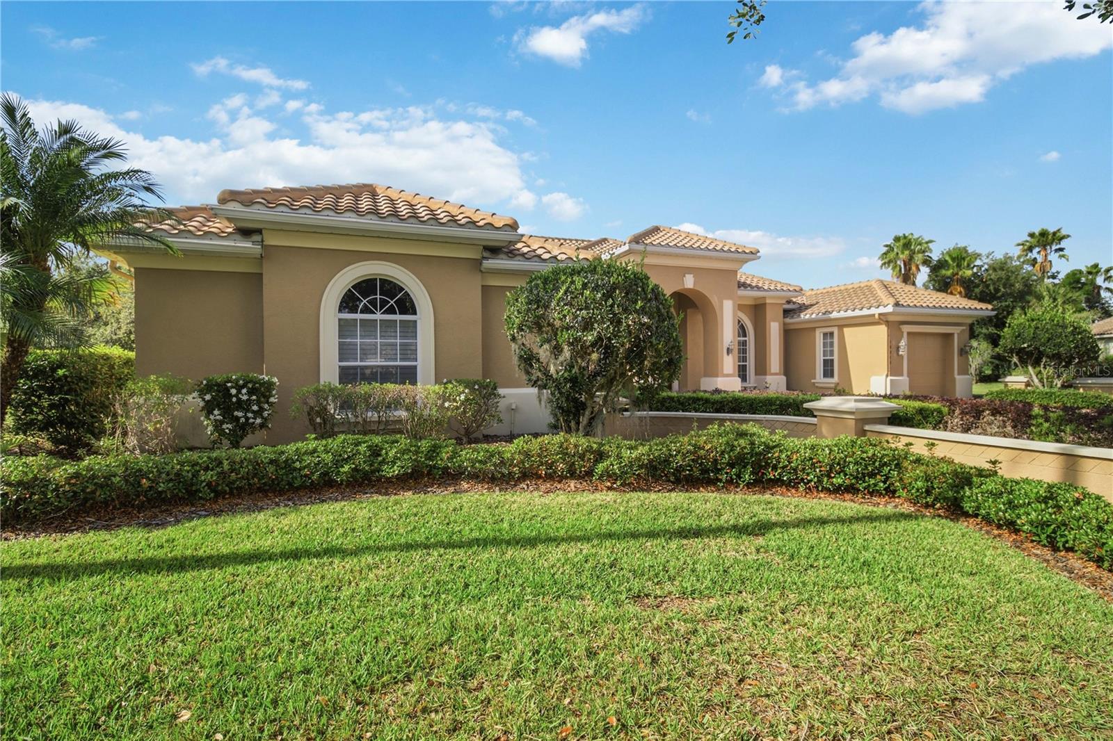 WATERLEFE GOLF & RIVER CLUB - Residential