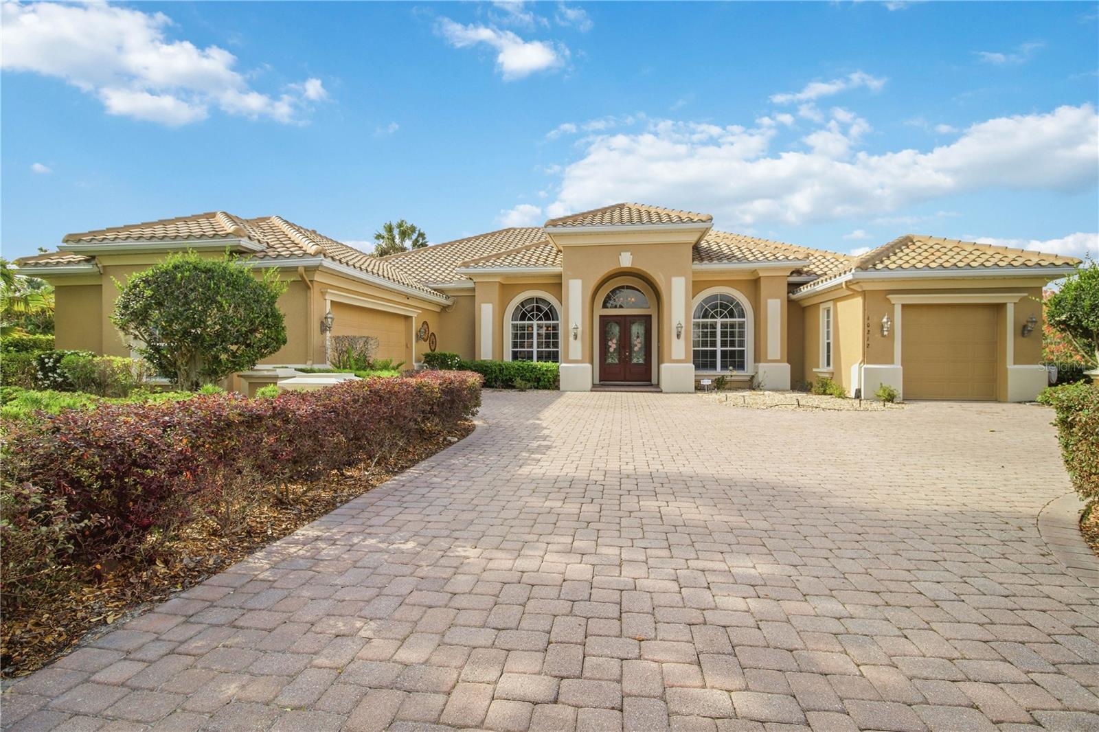 WATERLEFE GOLF & RIVER CLUB - Residential