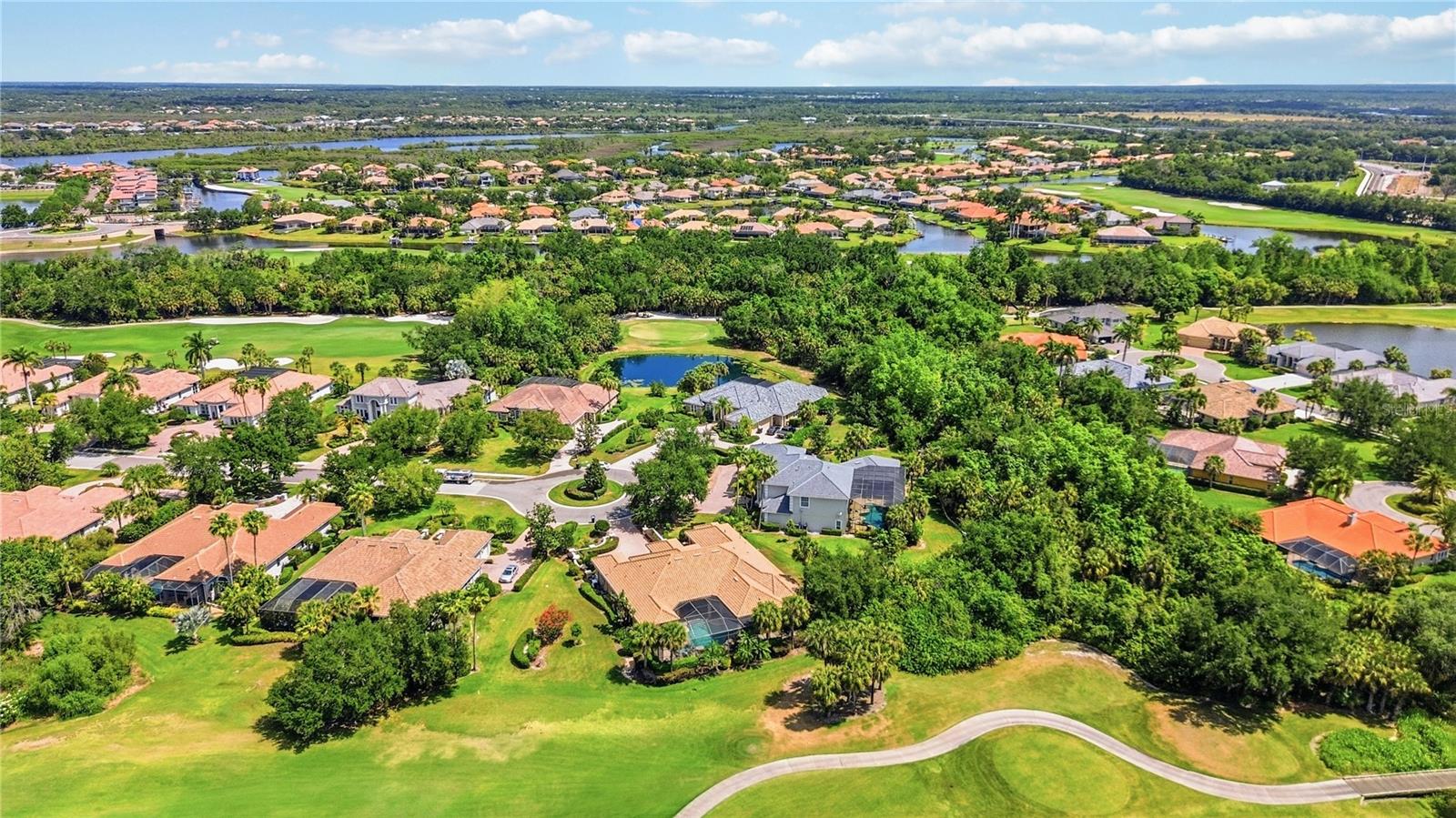 WATERLEFE GOLF & RIVER CLUB - Residential