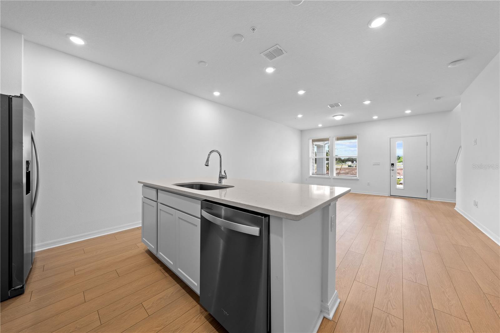 COVE/NONA SOUND - Residential Lease