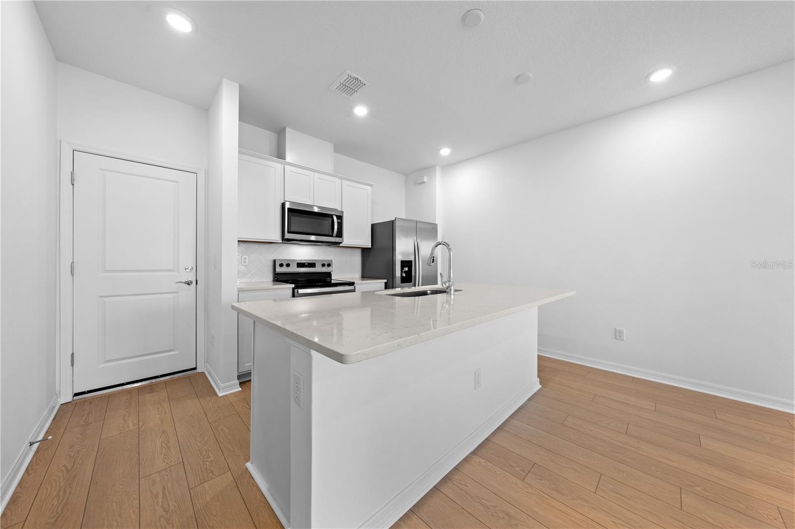 COVE/NONA SOUND - Residential Lease