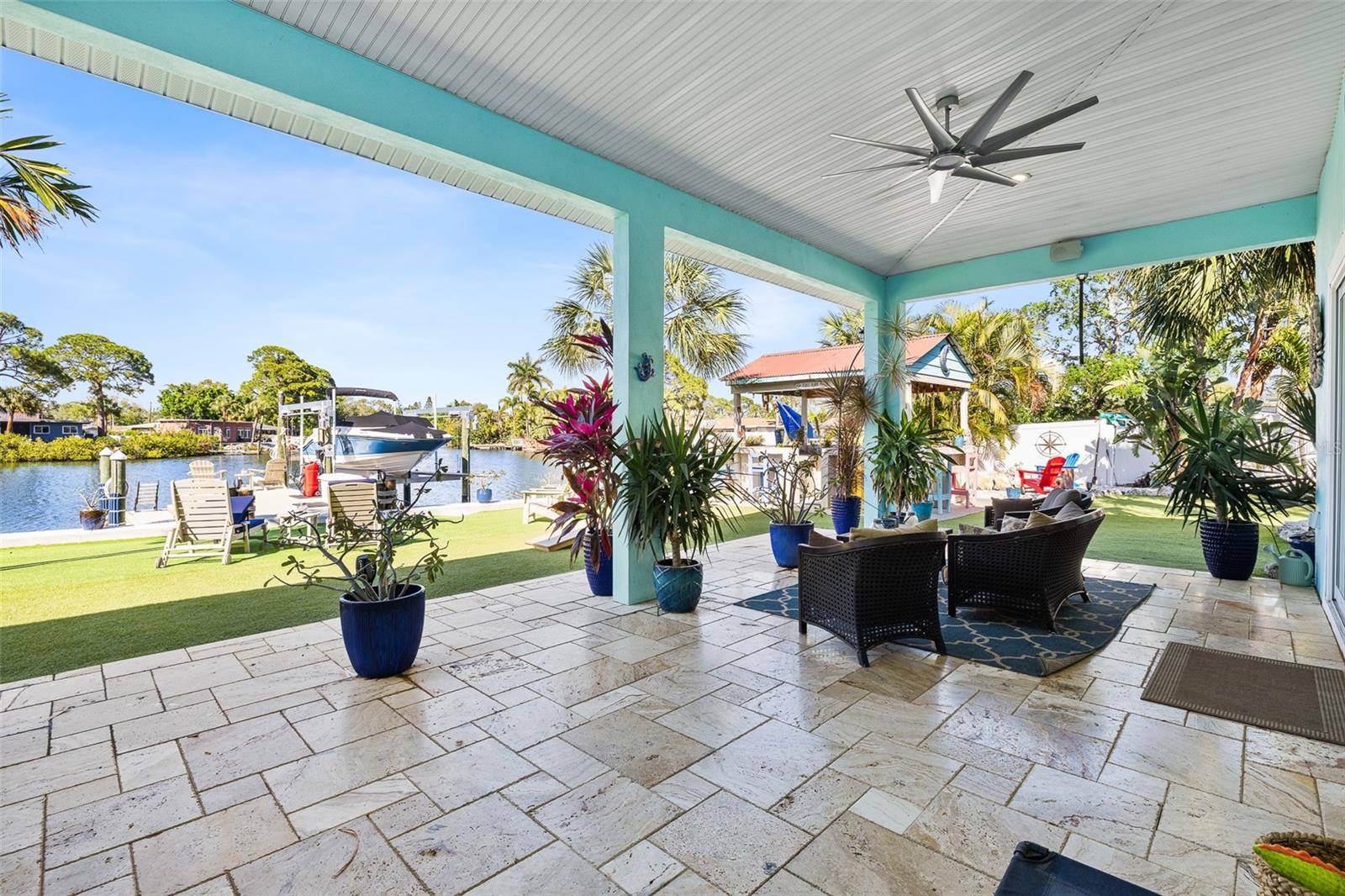 SHORE ACRES BUTTERFLY LAKE REP - Residential