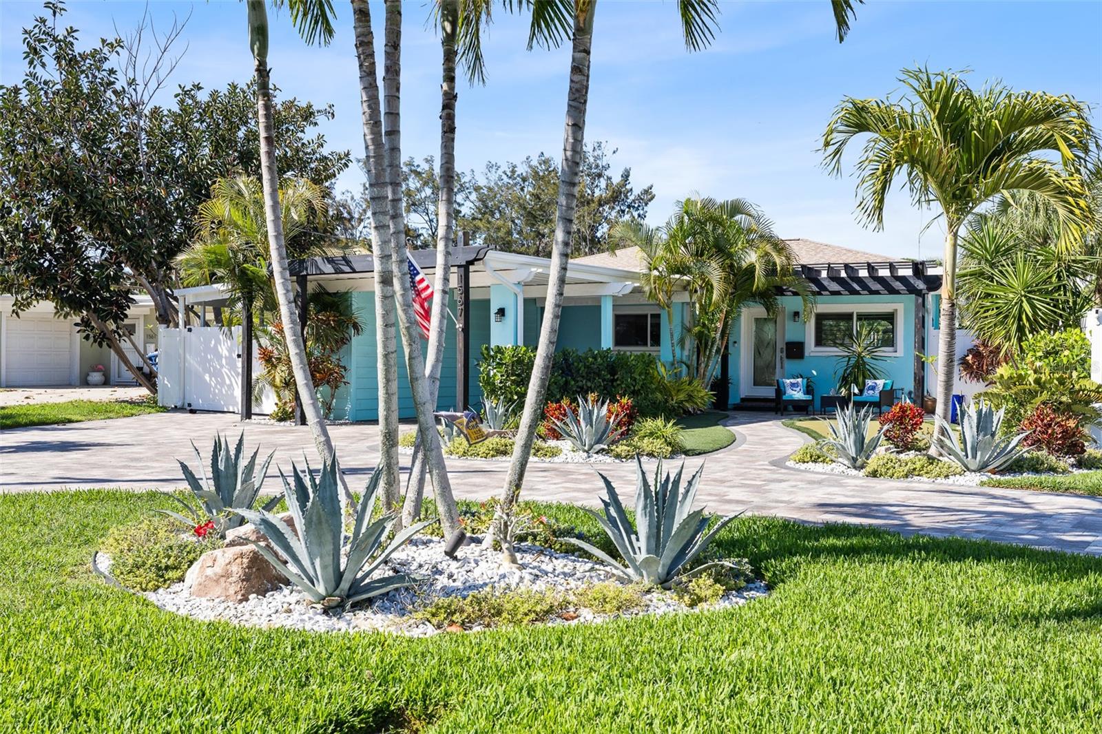 SHORE ACRES BUTTERFLY LAKE REP - Residential