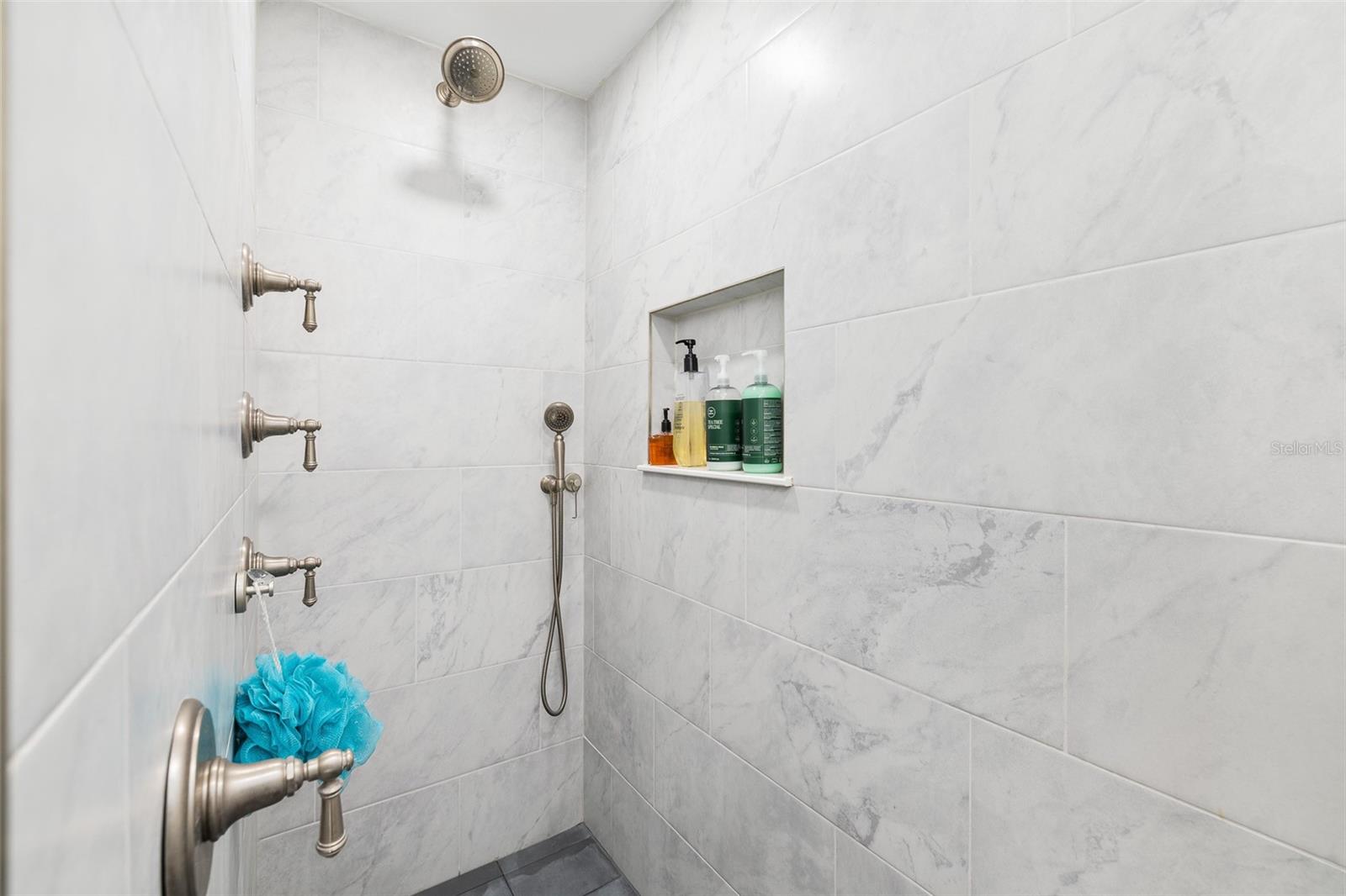 SHORE ACRES BUTTERFLY LAKE REP - Residential