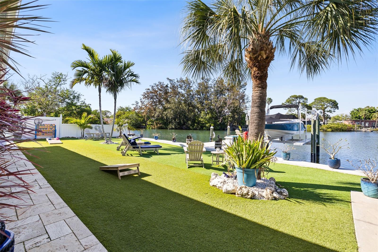 SHORE ACRES BUTTERFLY LAKE REP - Residential