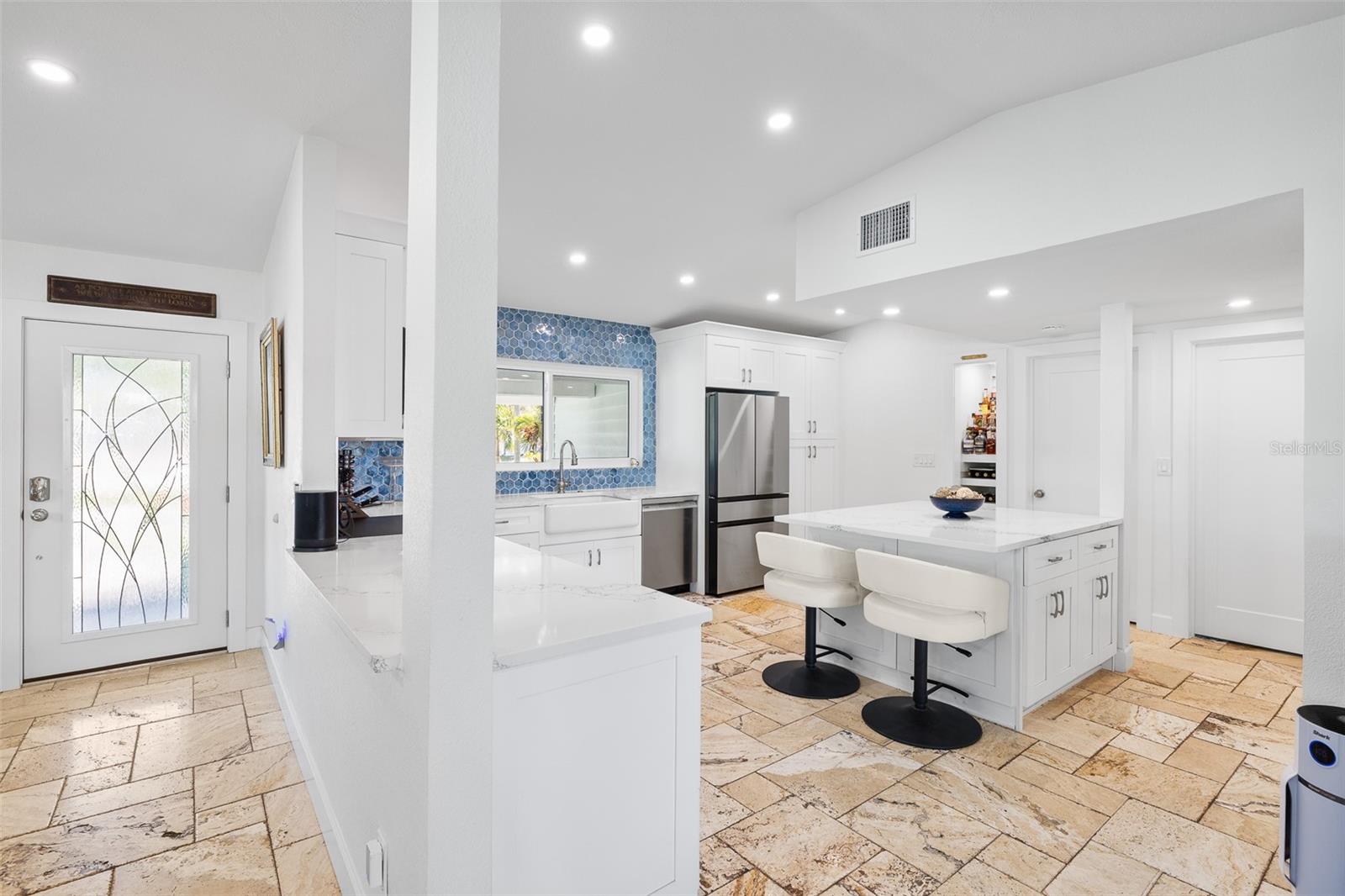 SHORE ACRES BUTTERFLY LAKE REP - Residential