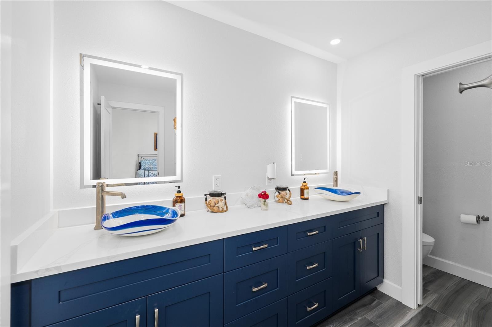 SHORE ACRES BUTTERFLY LAKE REP - Residential