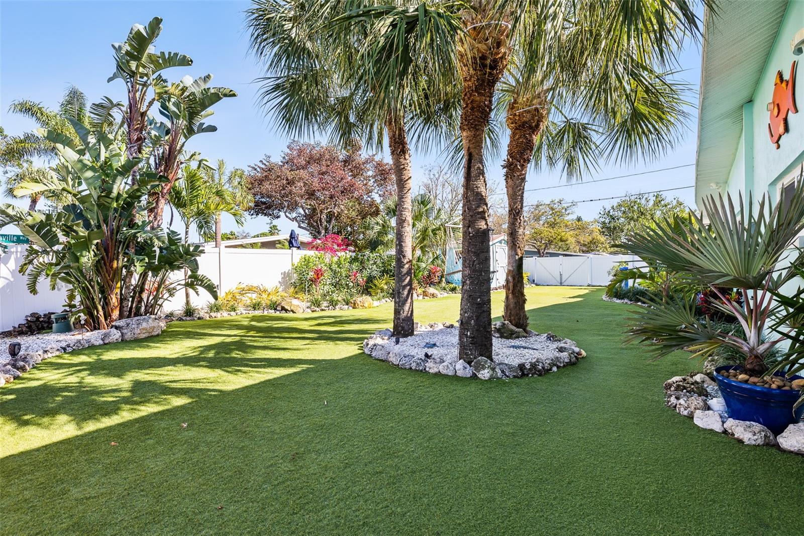 SHORE ACRES BUTTERFLY LAKE REP - Residential