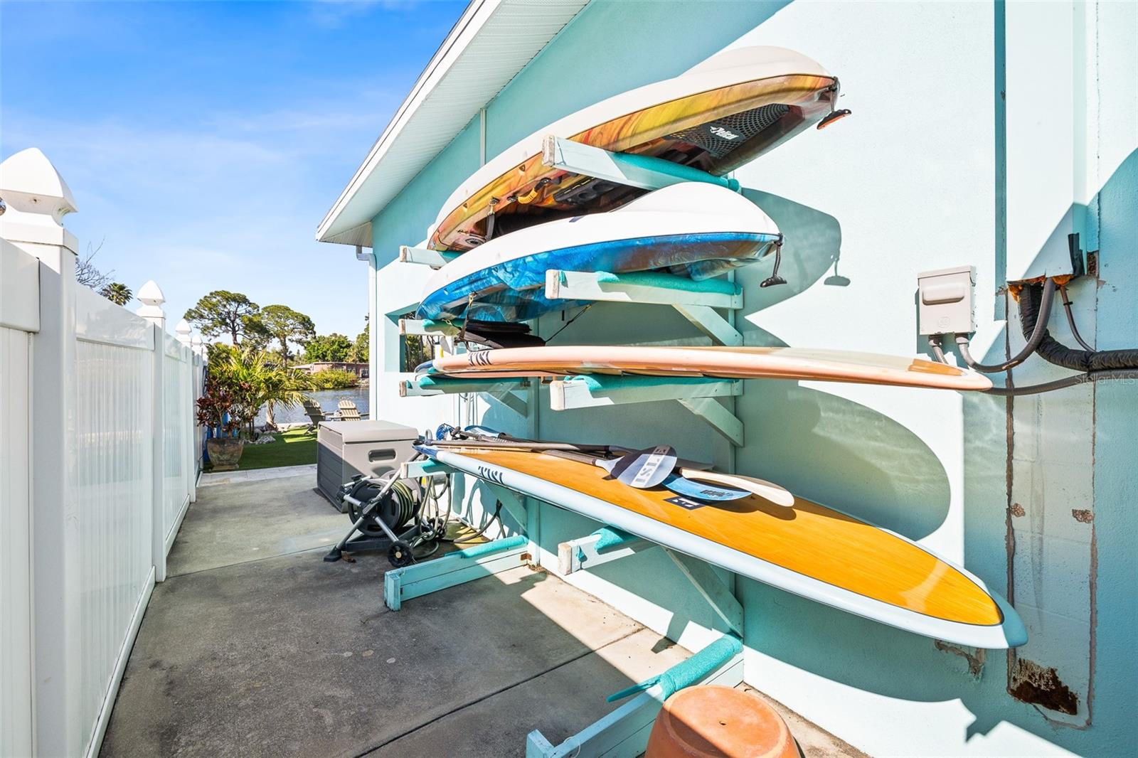 SHORE ACRES BUTTERFLY LAKE REP - Residential