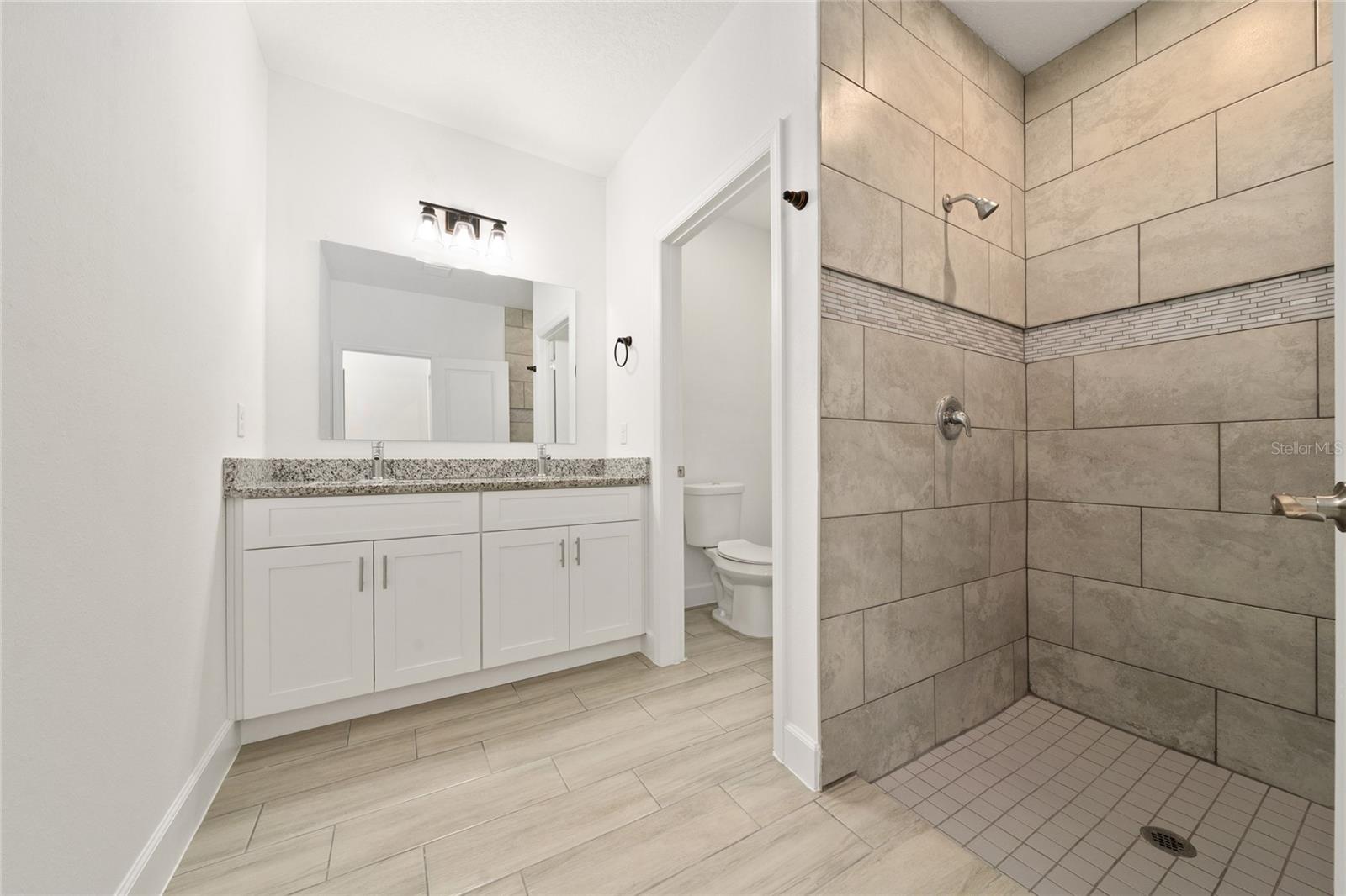 WATERFORD/BRIDGEWATER - Residential