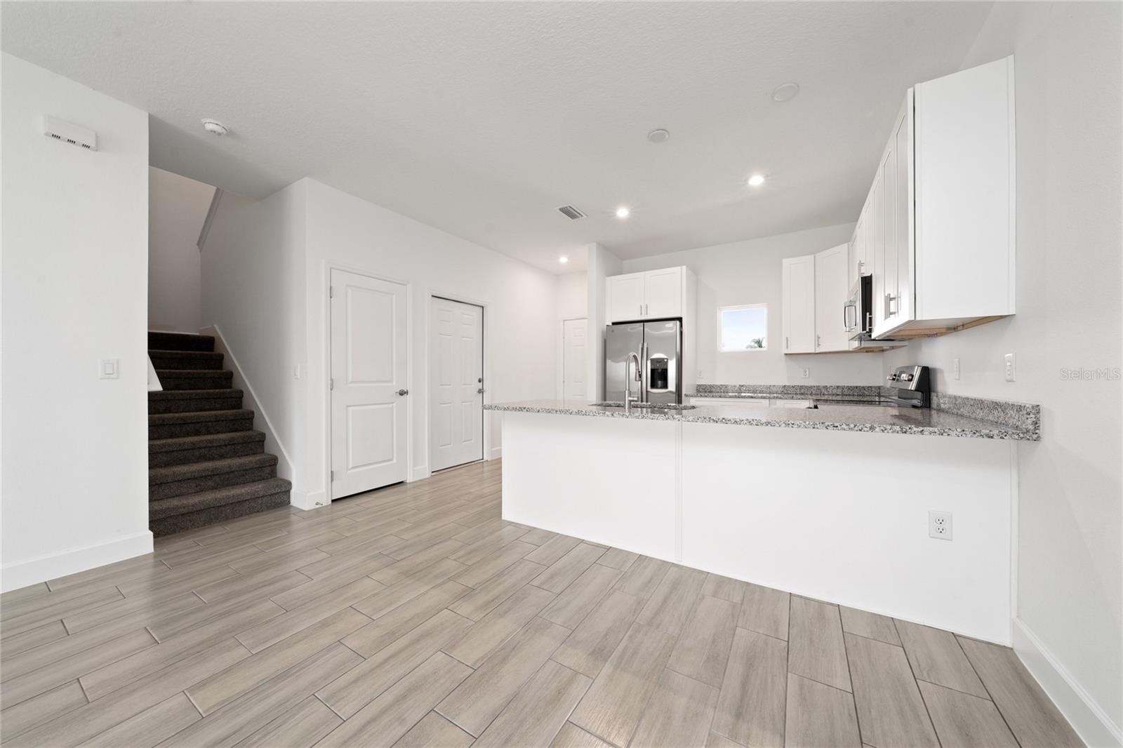 WATERFORD/BRIDGEWATER - Residential