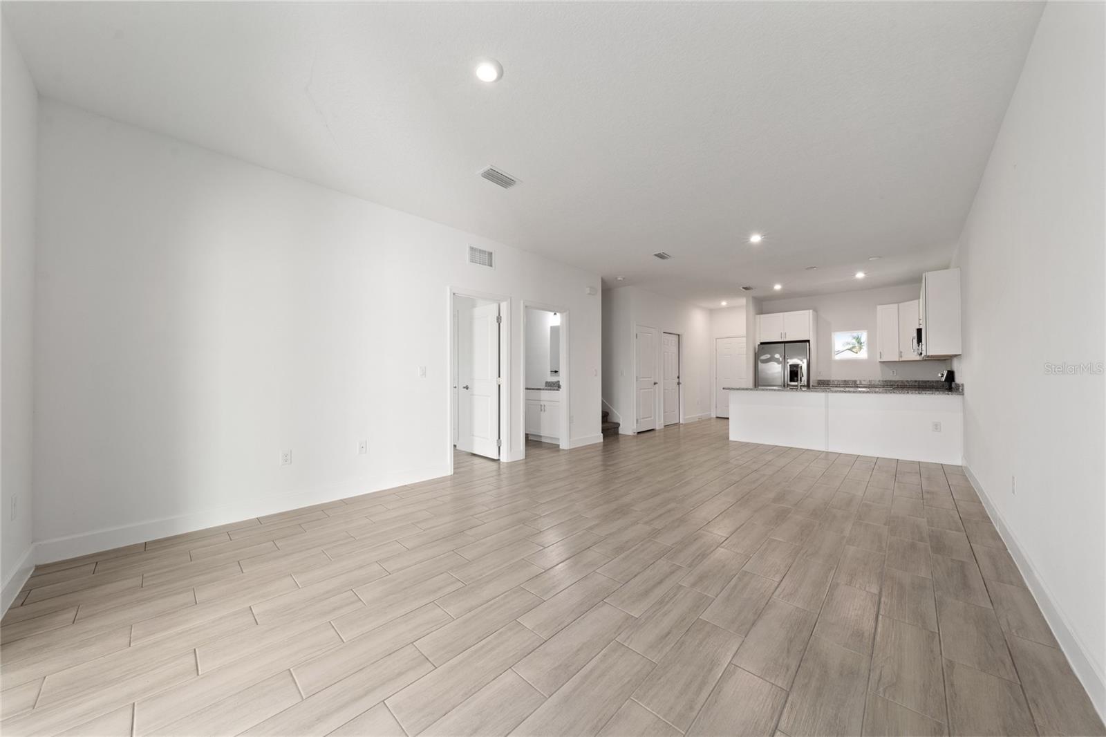 WATERFORD/BRIDGEWATER - Residential