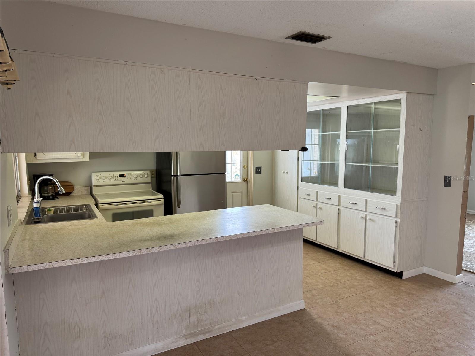 TEE & GRN ESTATES 1ST ADD - Residential