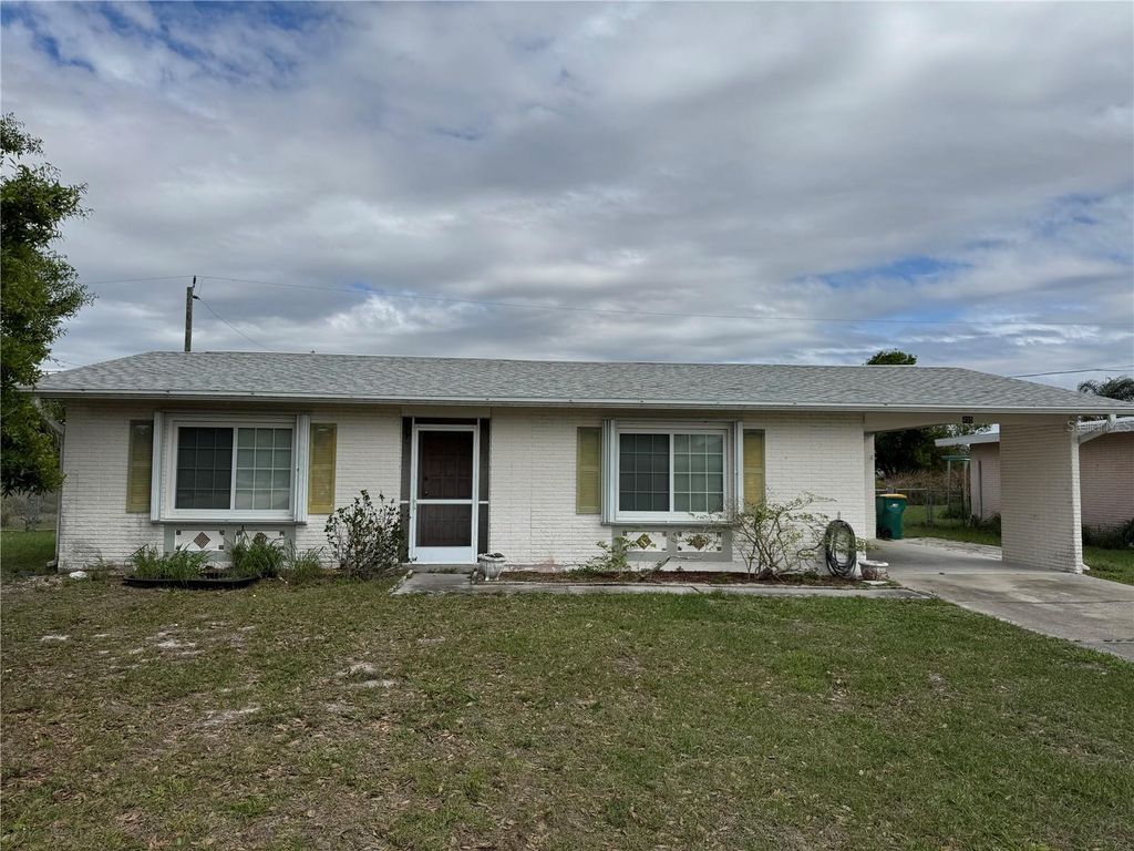 Photo of 400 Sailfish Ln, Punta Gorda, FL 33982 (MLS # C7523914)