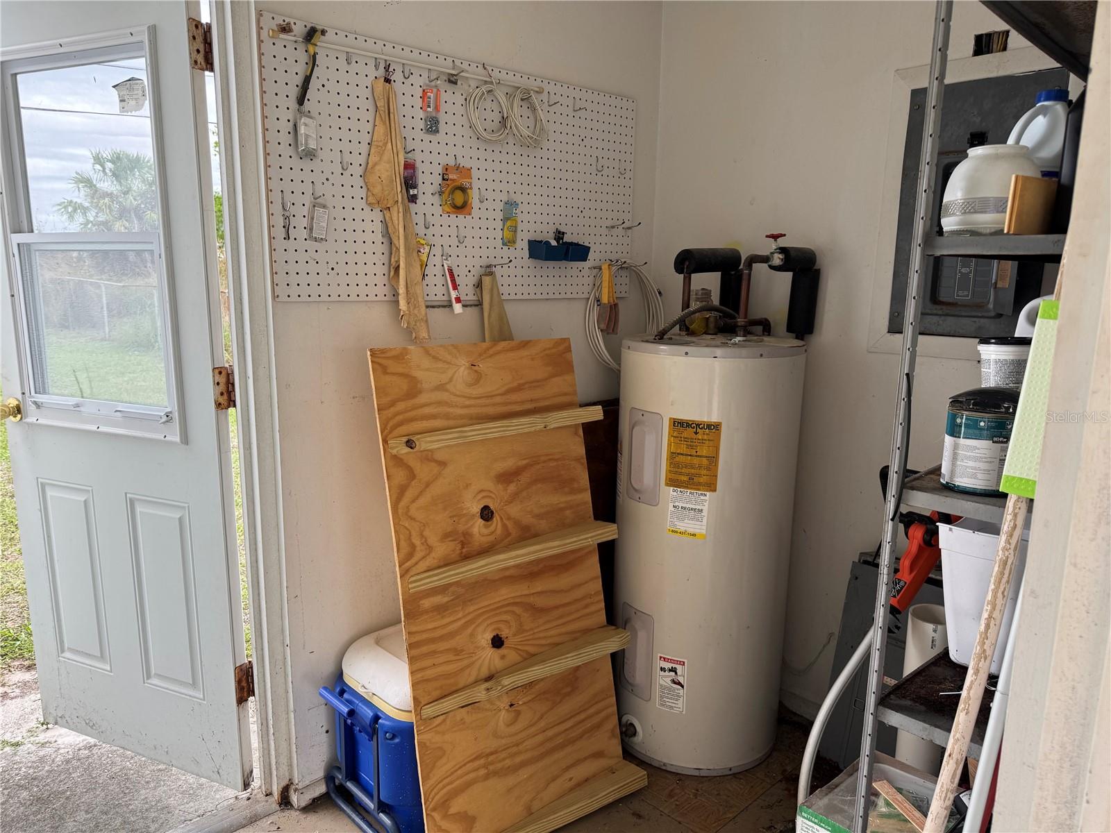 TEE & GRN ESTATES 1ST ADD - Residential