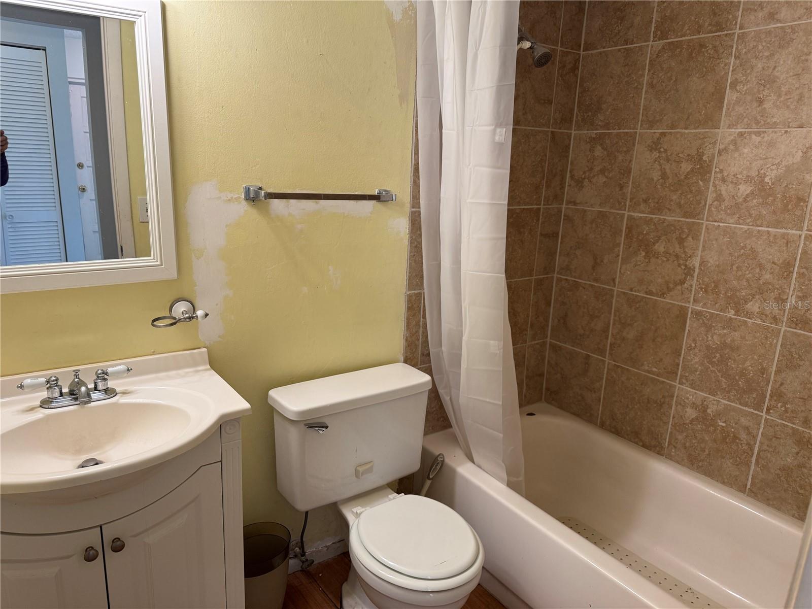 TEE & GRN ESTATES 1ST ADD - Residential