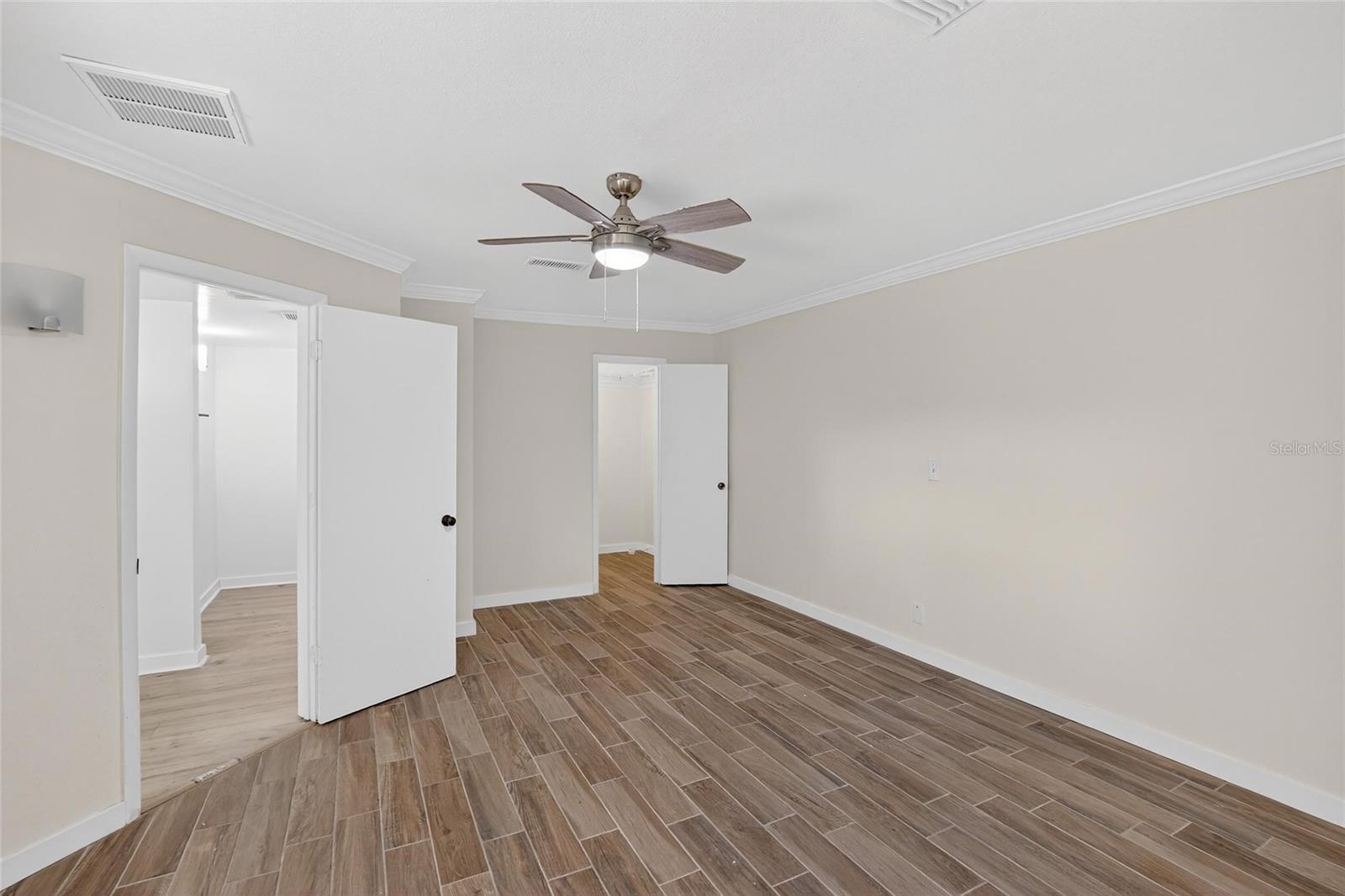 SUNSET PARK - Residential