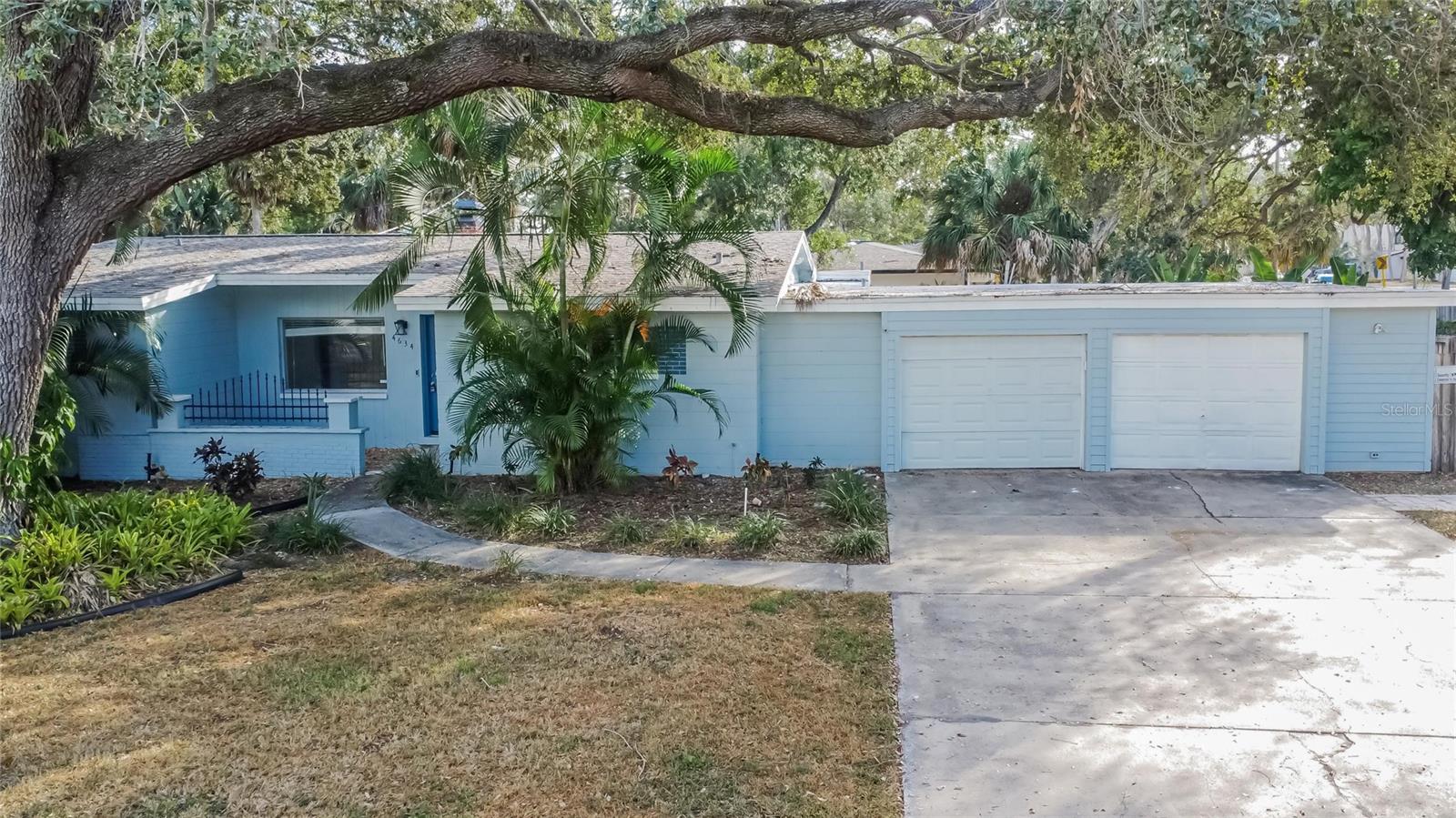 SUNSET PARK - Residential