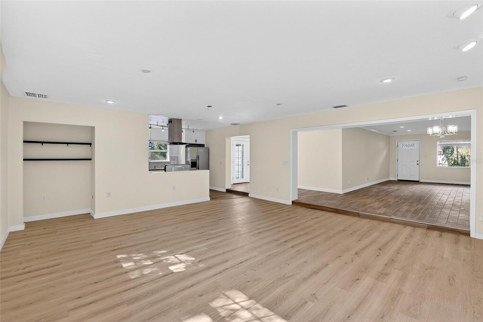 SUNSET PARK - Residential