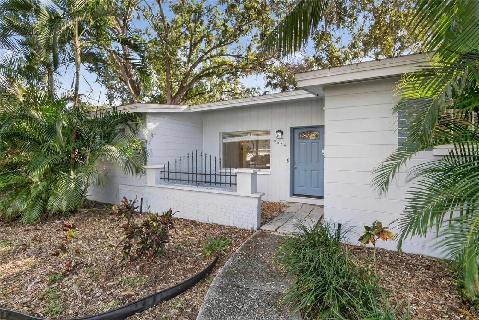 SUNSET PARK - Residential