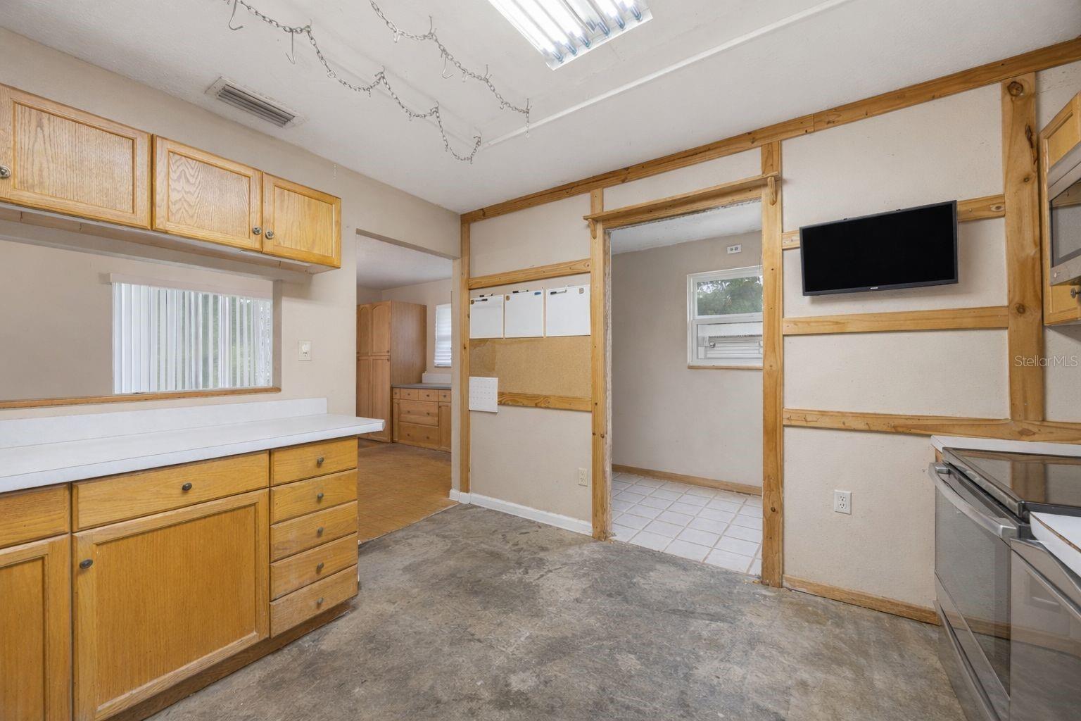 COUNTRY MEADOW WEST UNIT 1 - Residential