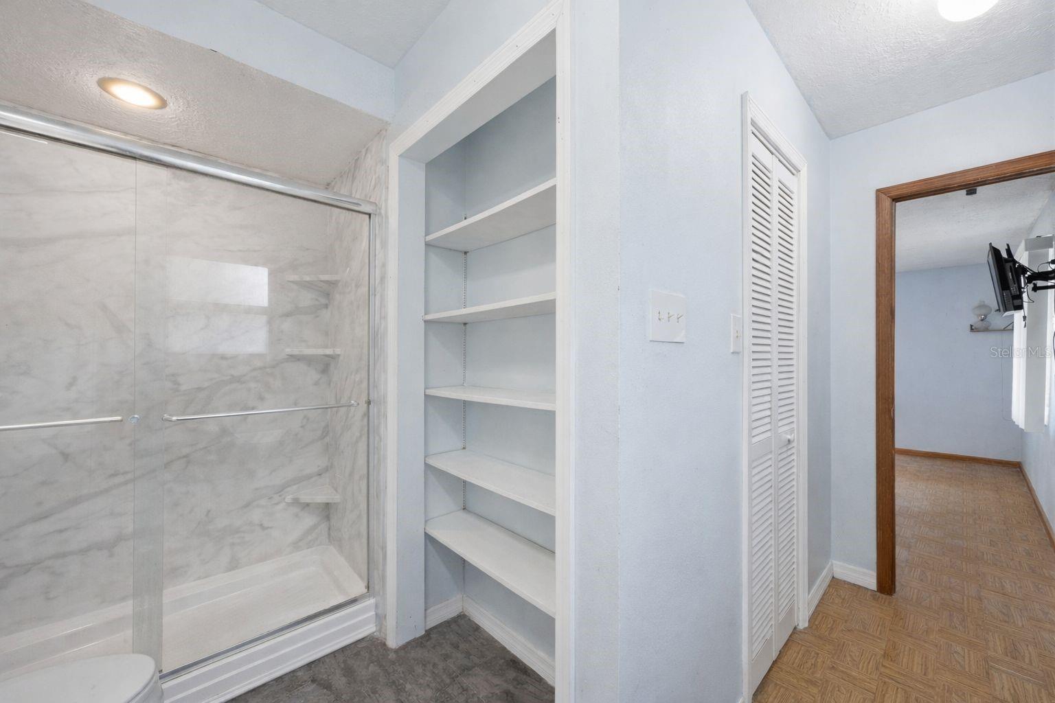 COUNTRY MEADOW WEST UNIT 1 - Residential