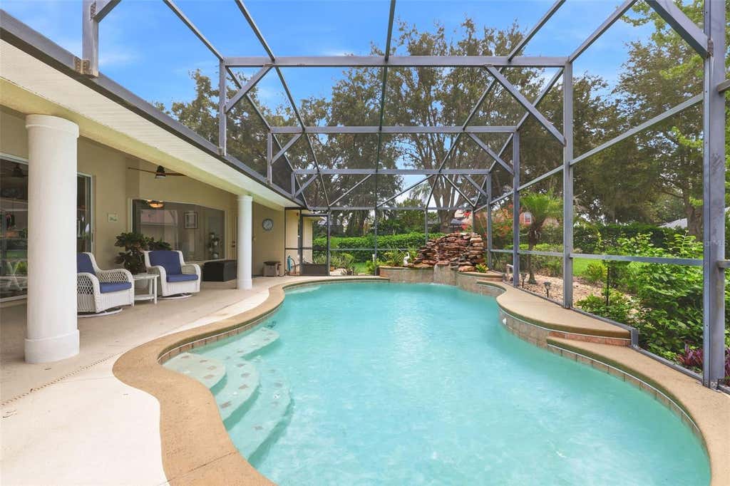 Photo of 11310 Susans Point Drive, Clermont, FL 34711 (MLS # S5154545)