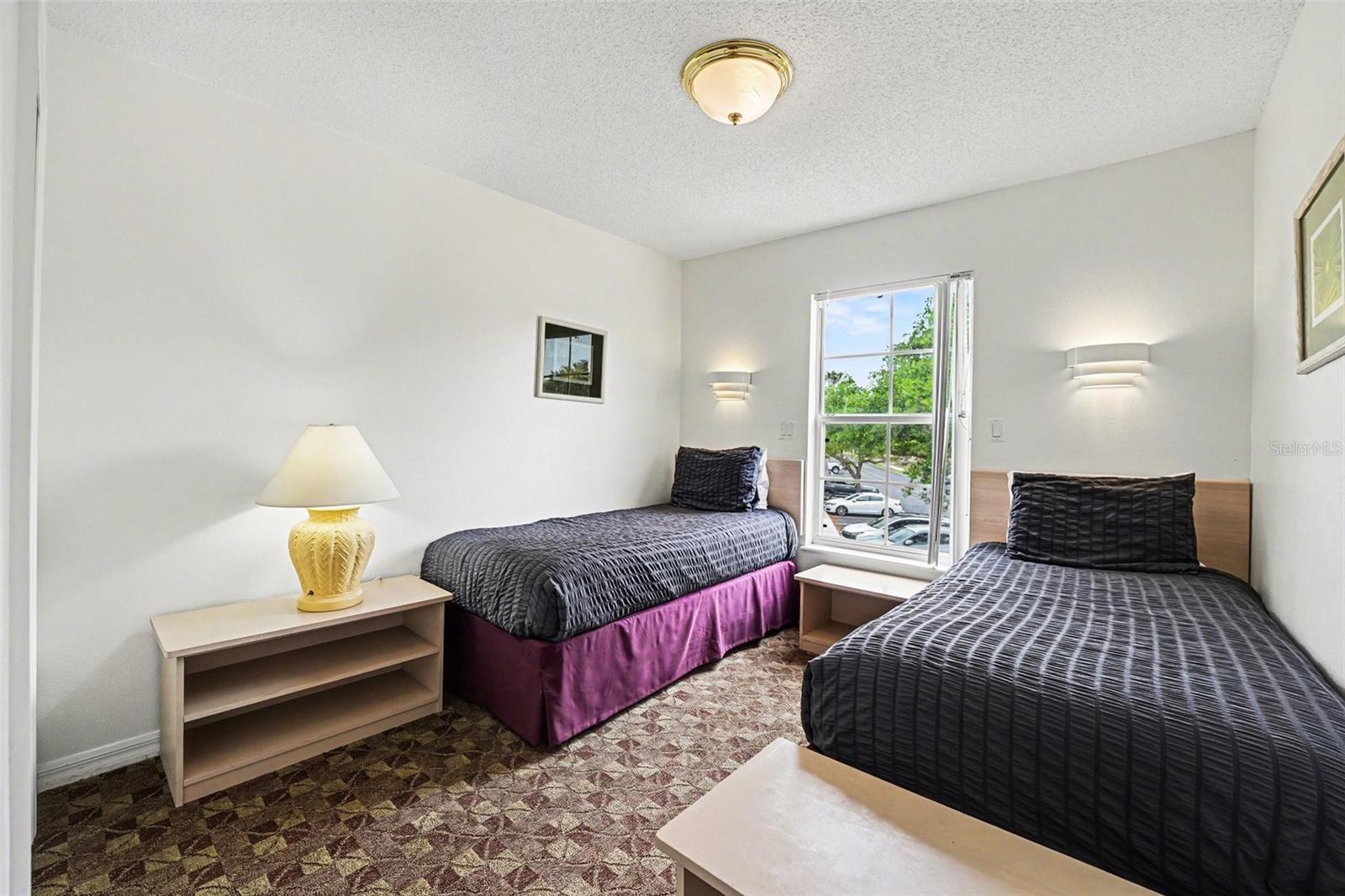 LAKE BERKLEY RESORT VILLAS PH 2 - Residential