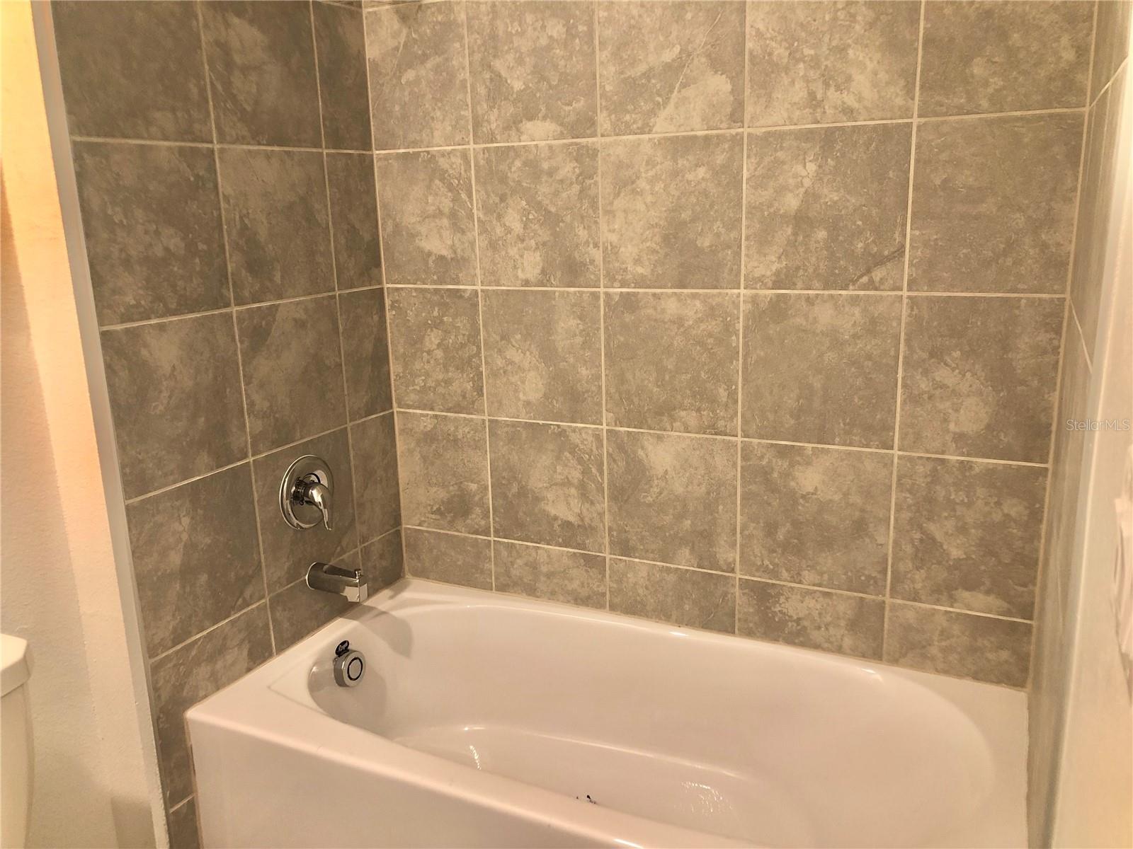 RANCHES AT MCLEOD 40S - Residential Lease