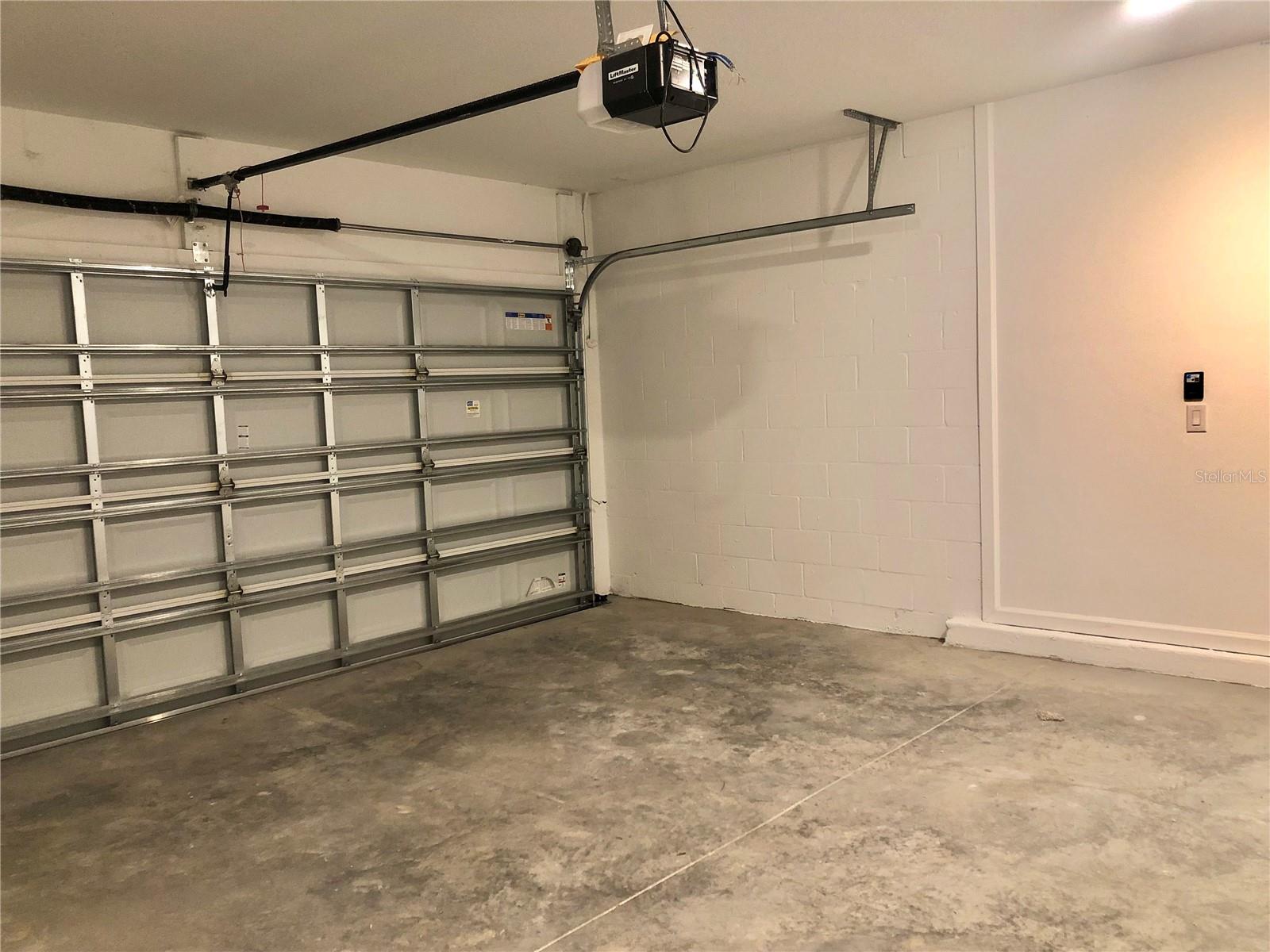 RANCHES AT MCLEOD 40S - Residential Lease