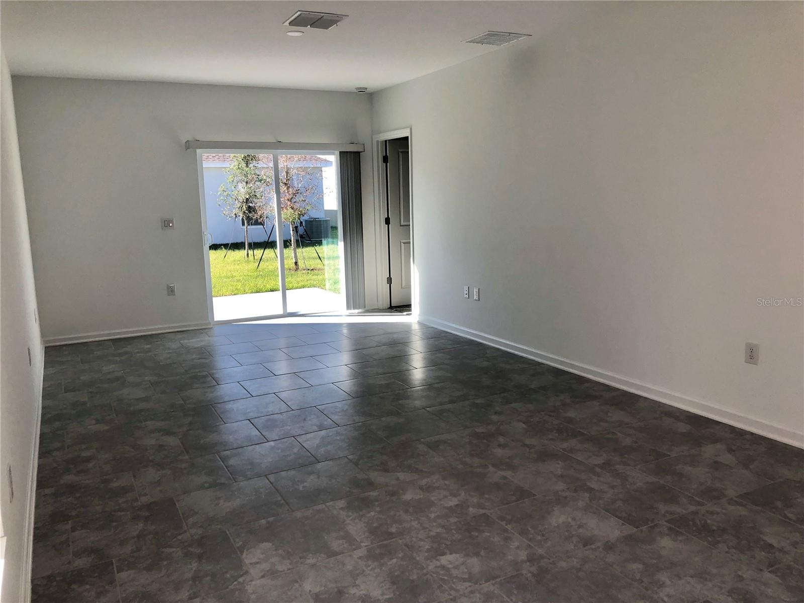 RANCHES AT MCLEOD 40S - Residential Lease