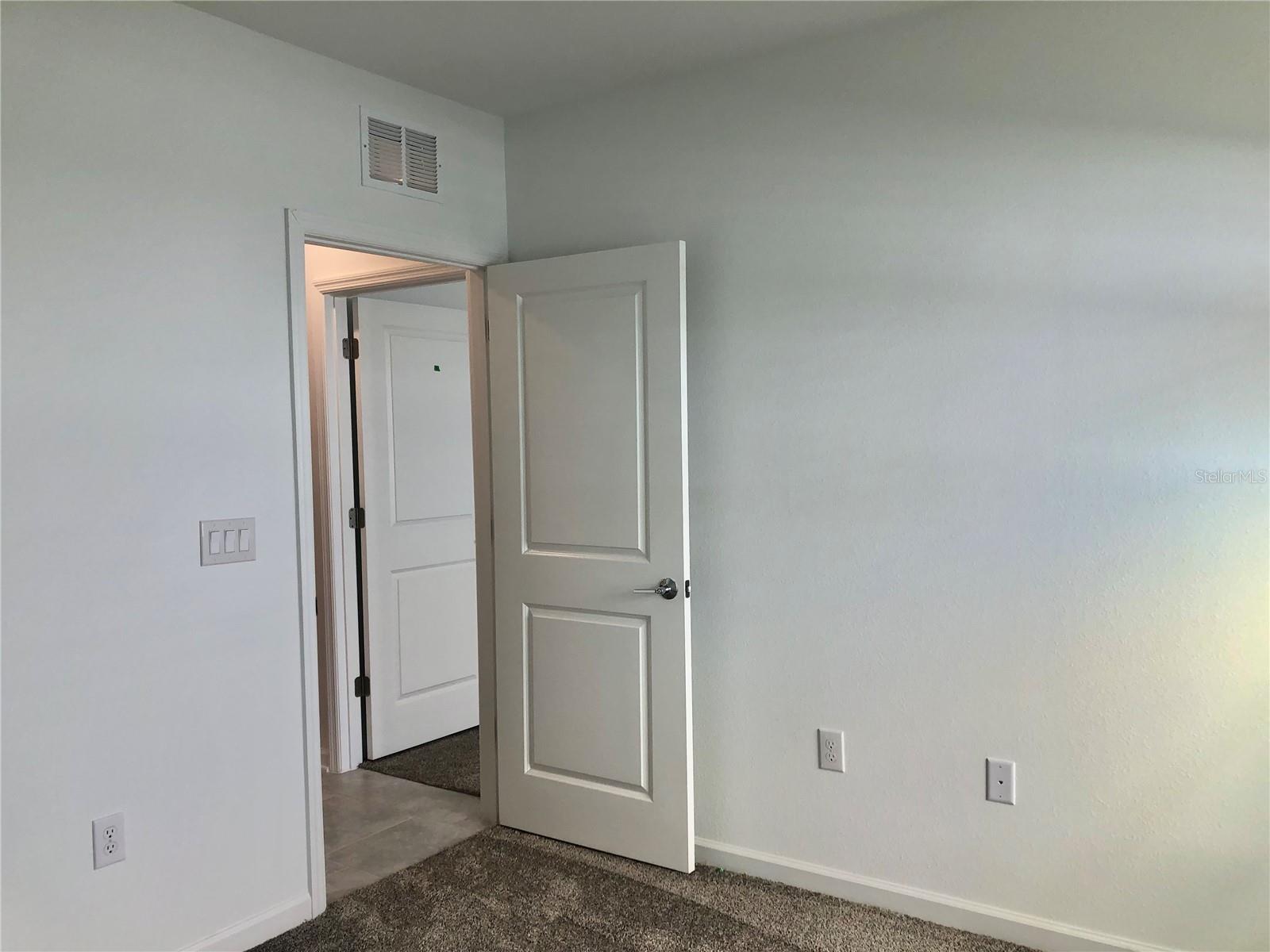 RANCHES AT MCLEOD 40S - Residential Lease