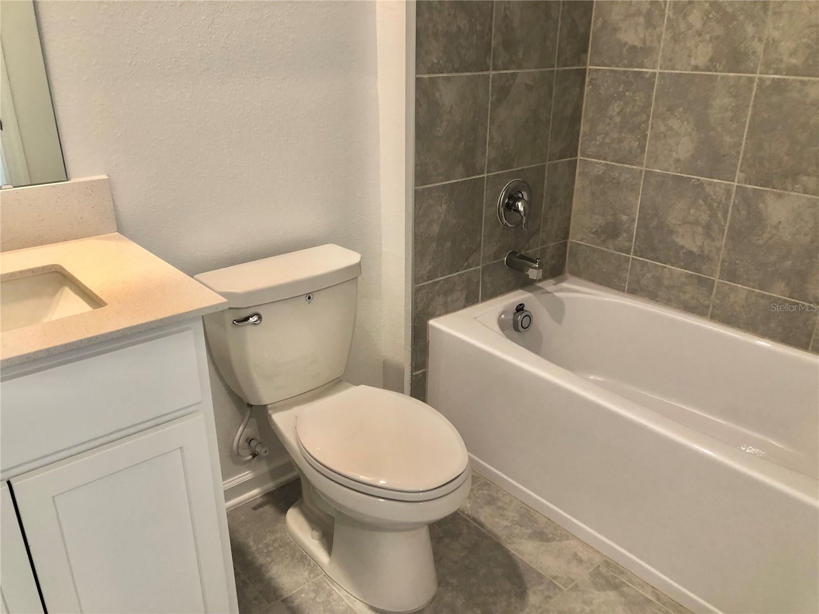 RANCHES AT MCLEOD 40S - Residential Lease