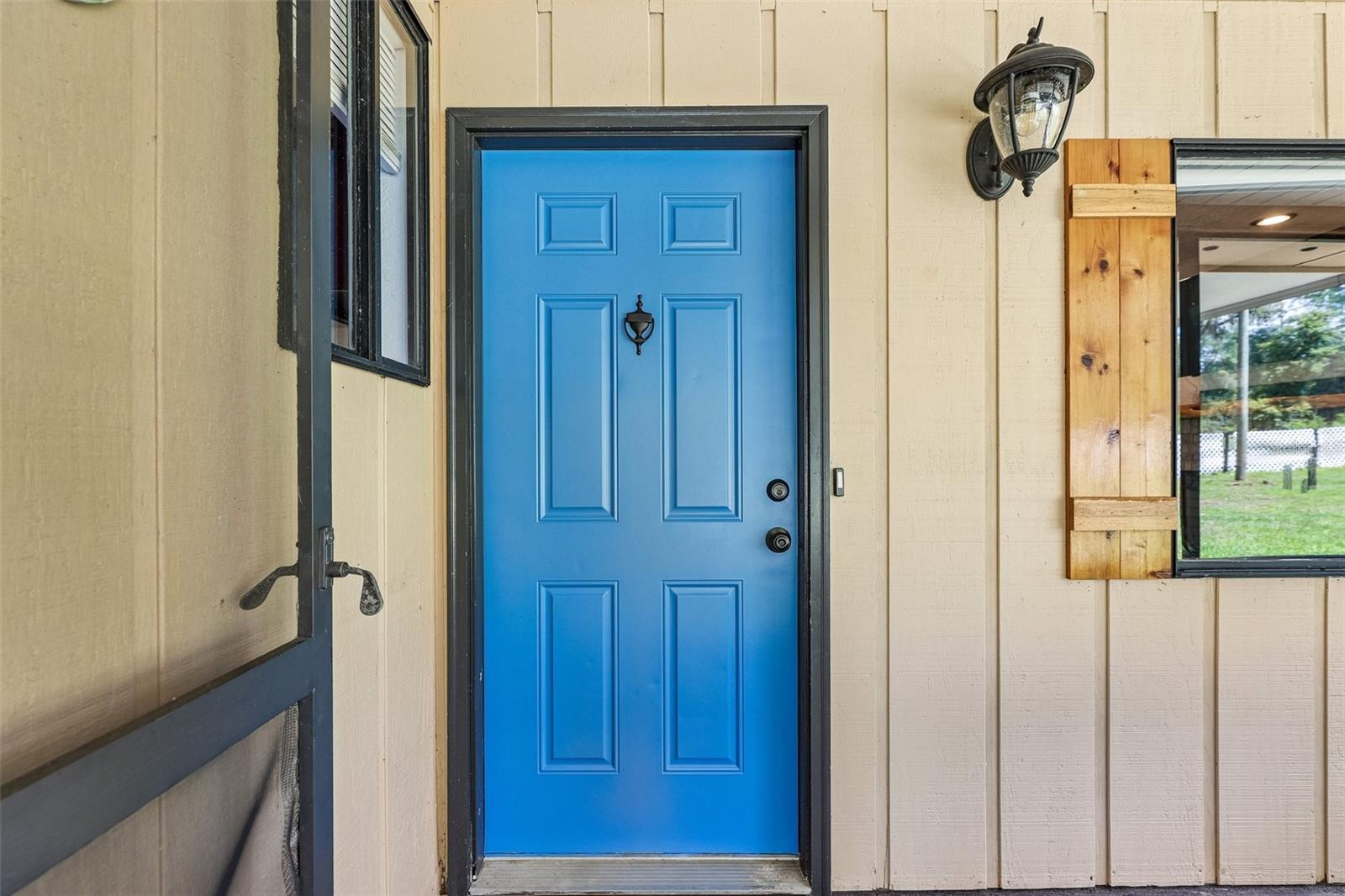 212 DOGWOOD DRIVE