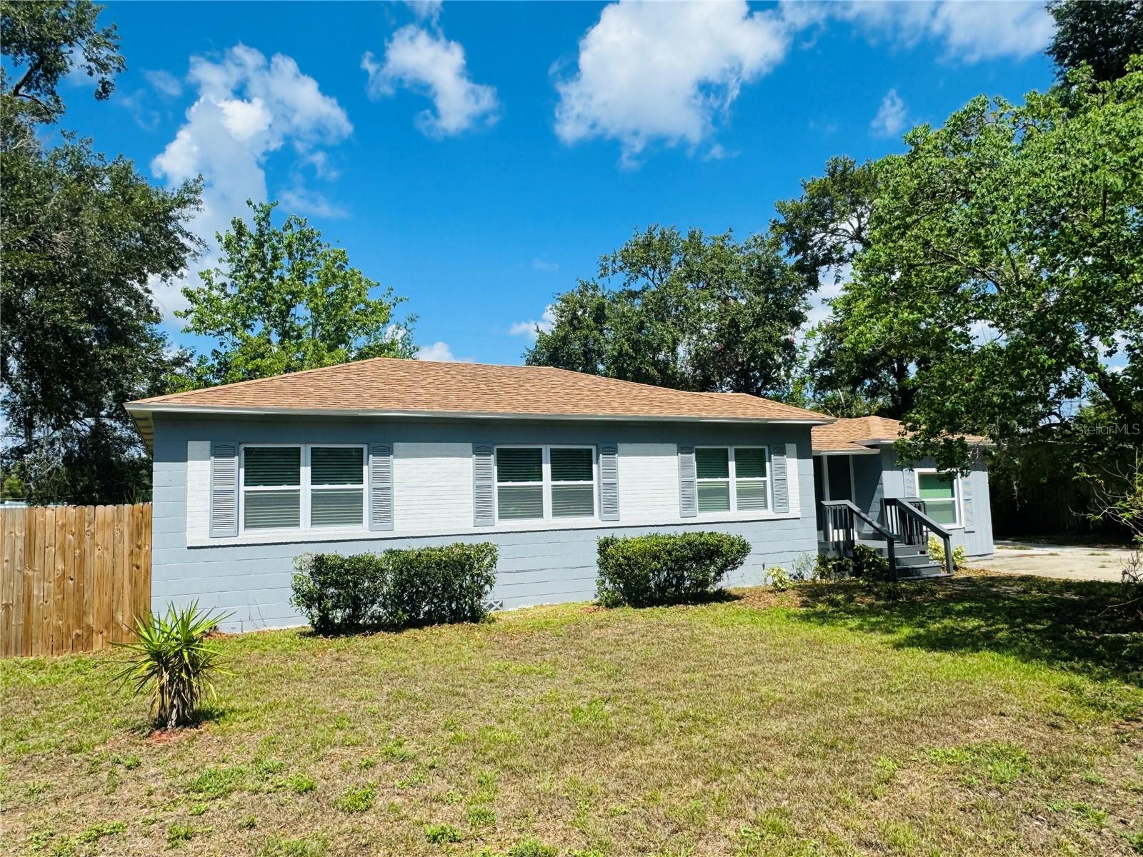 412 EDITHA CIRCLE