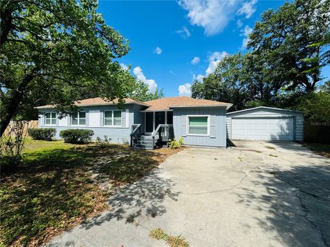 412 EDITHA CIRCLE SANFORD FL 32771