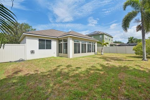 A home in PALMETTO