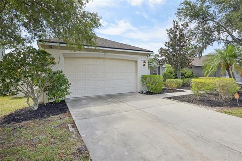 A home in PALMETTO