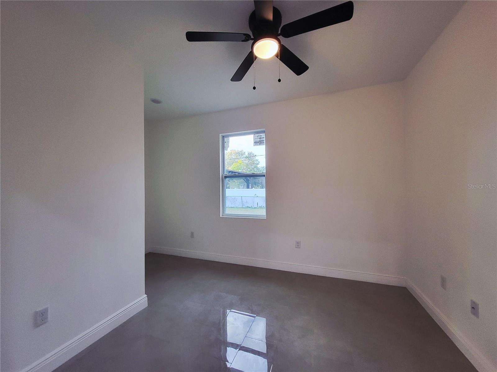 PORT MALABAR UNIT 18 LOT 9 BLK 946 - Residential