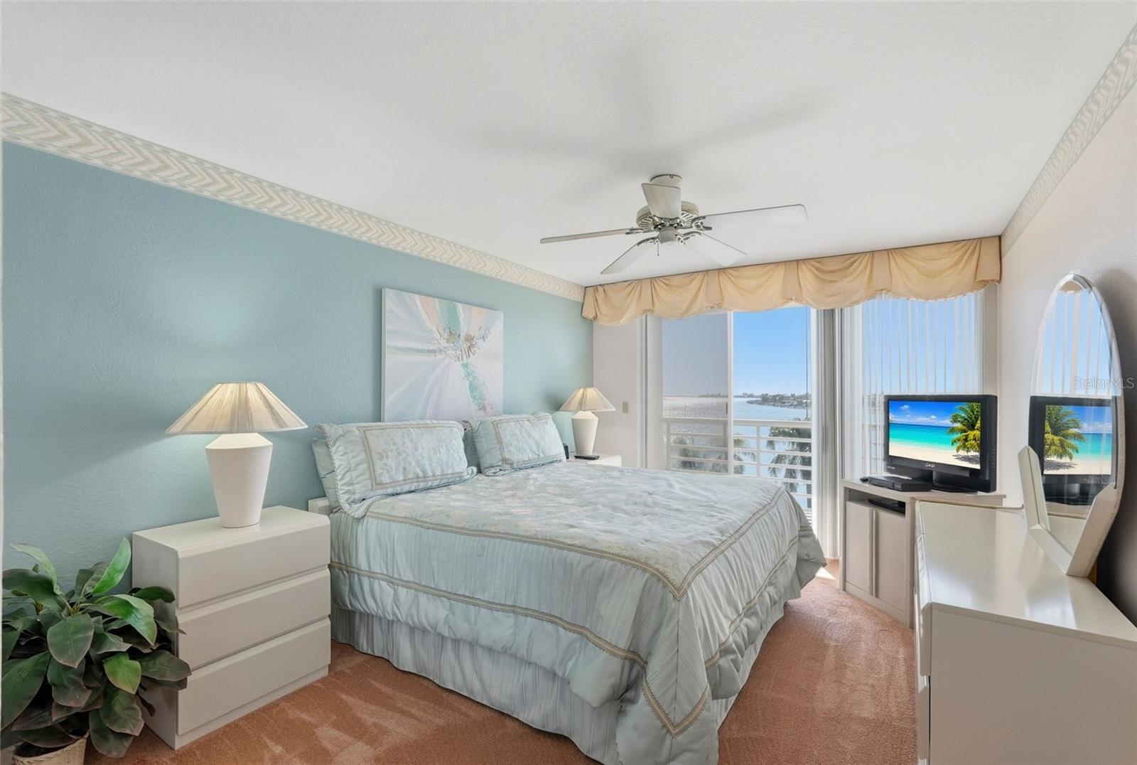 BAHIA VISTA UNIT II - Residential