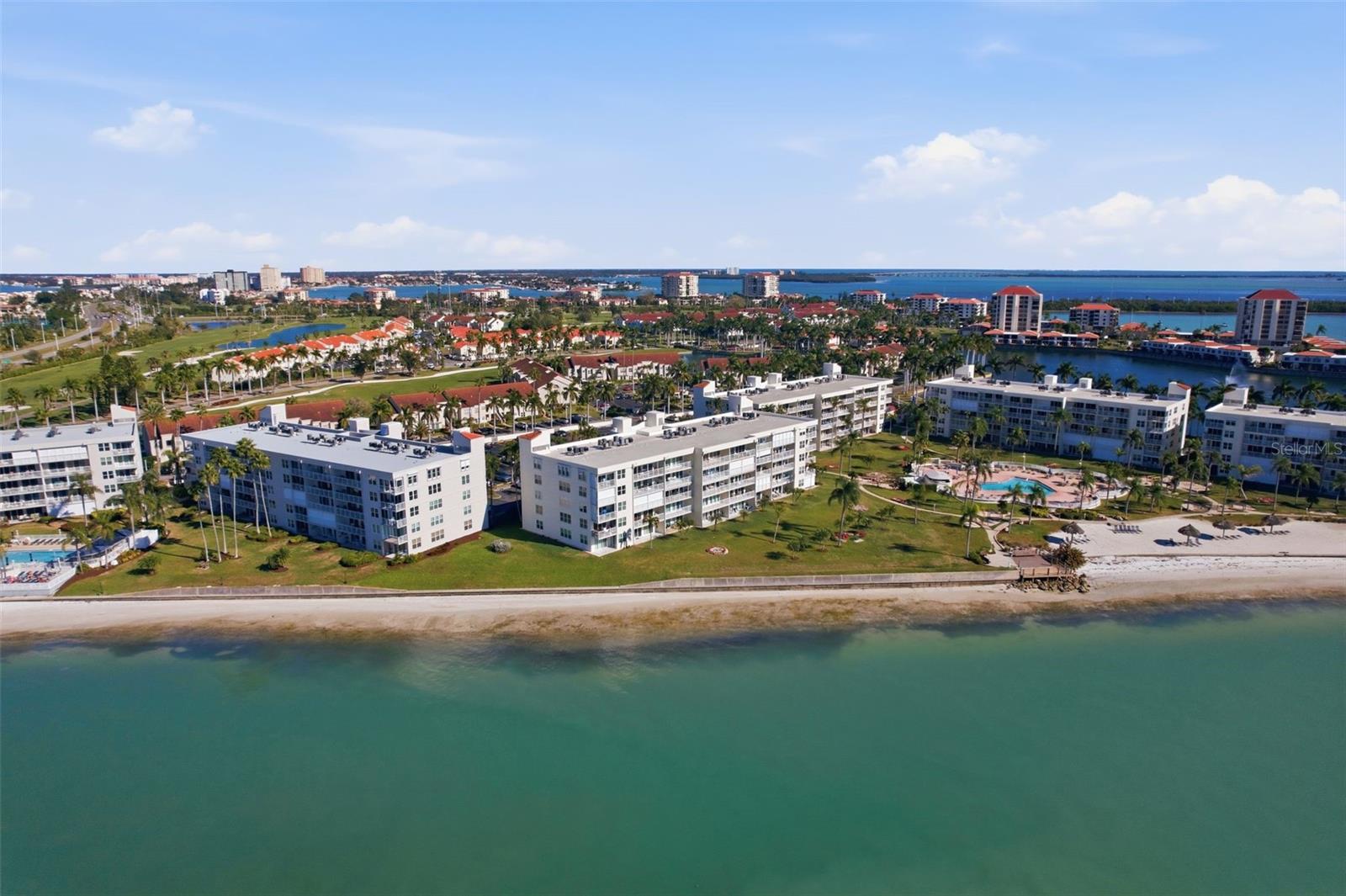 BAHIA VISTA UNIT II - Residential